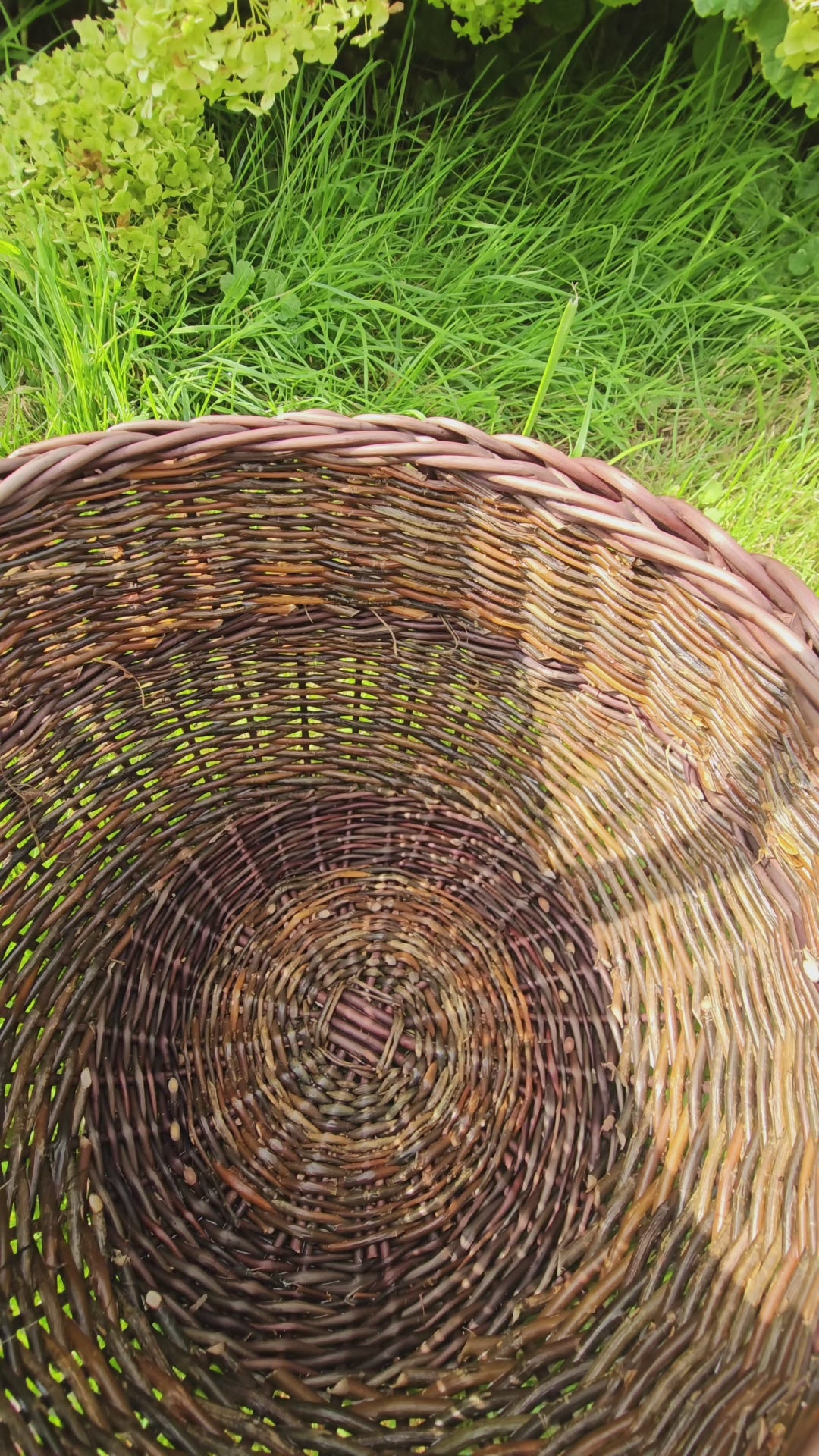 Vidutinė apvali pintinė