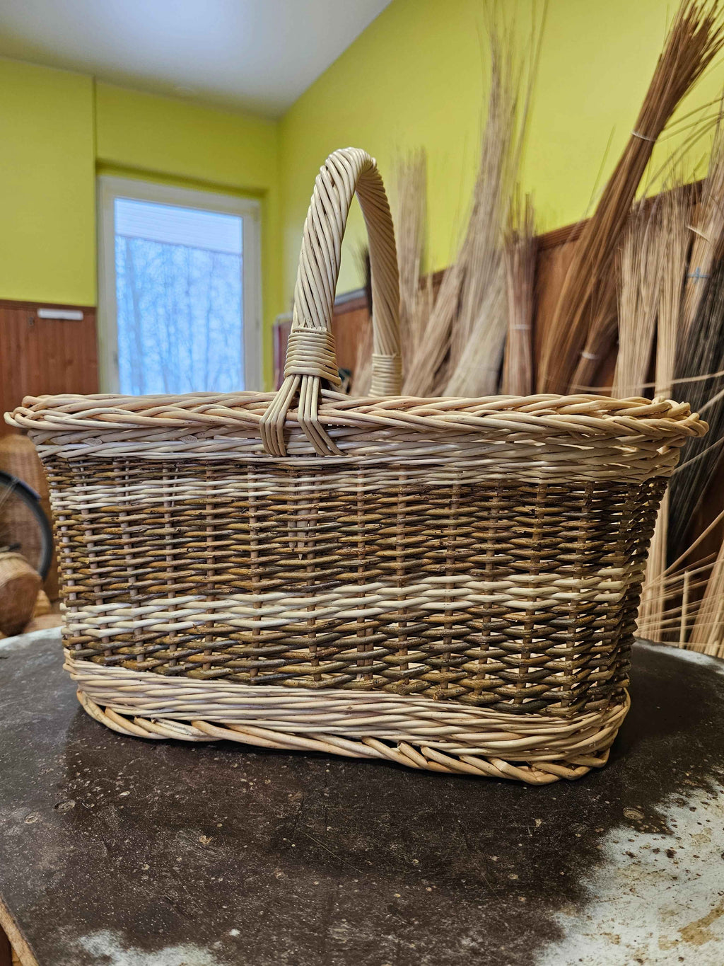 Wicker basket 022r