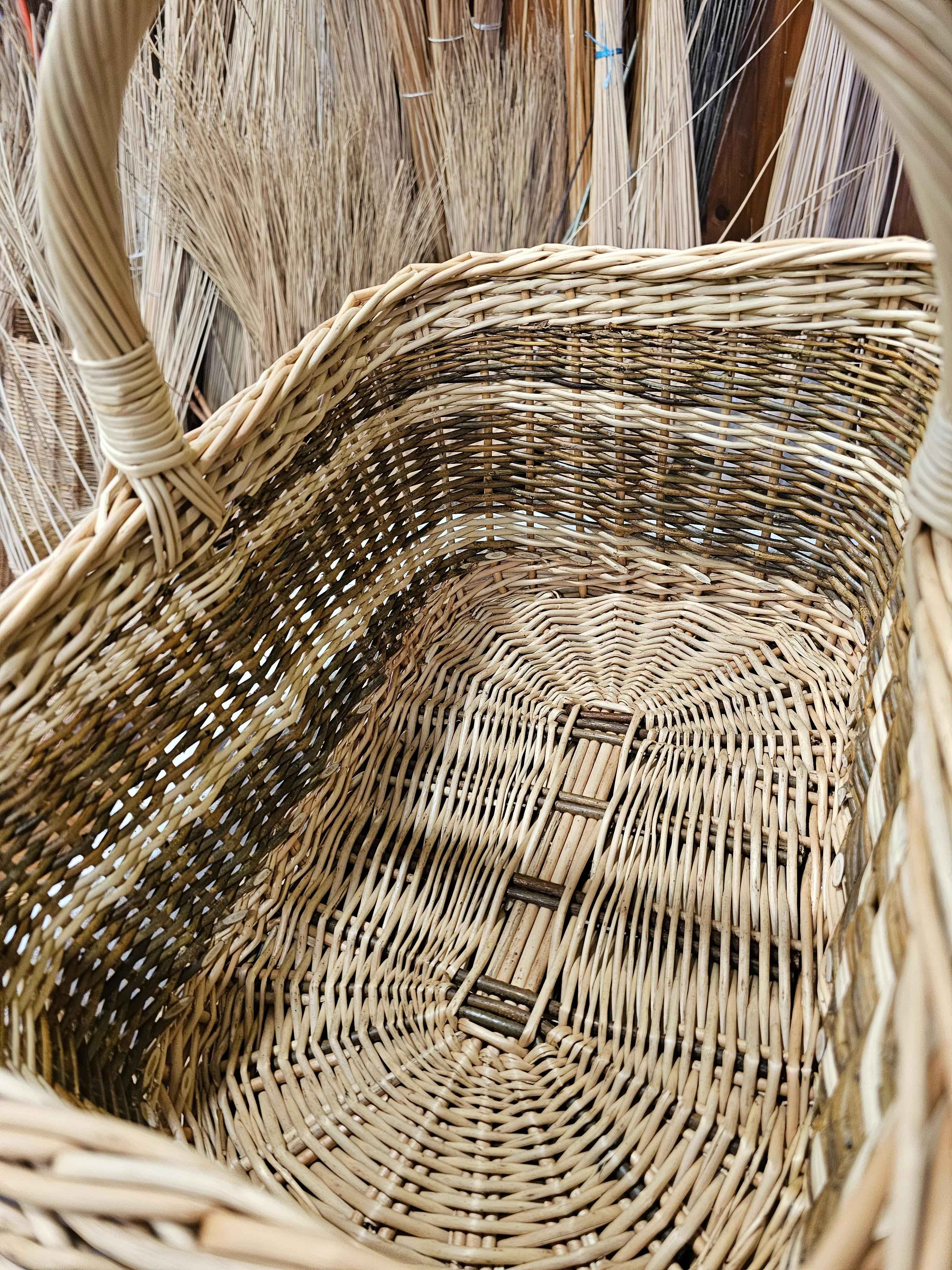 Wicker basket 022r