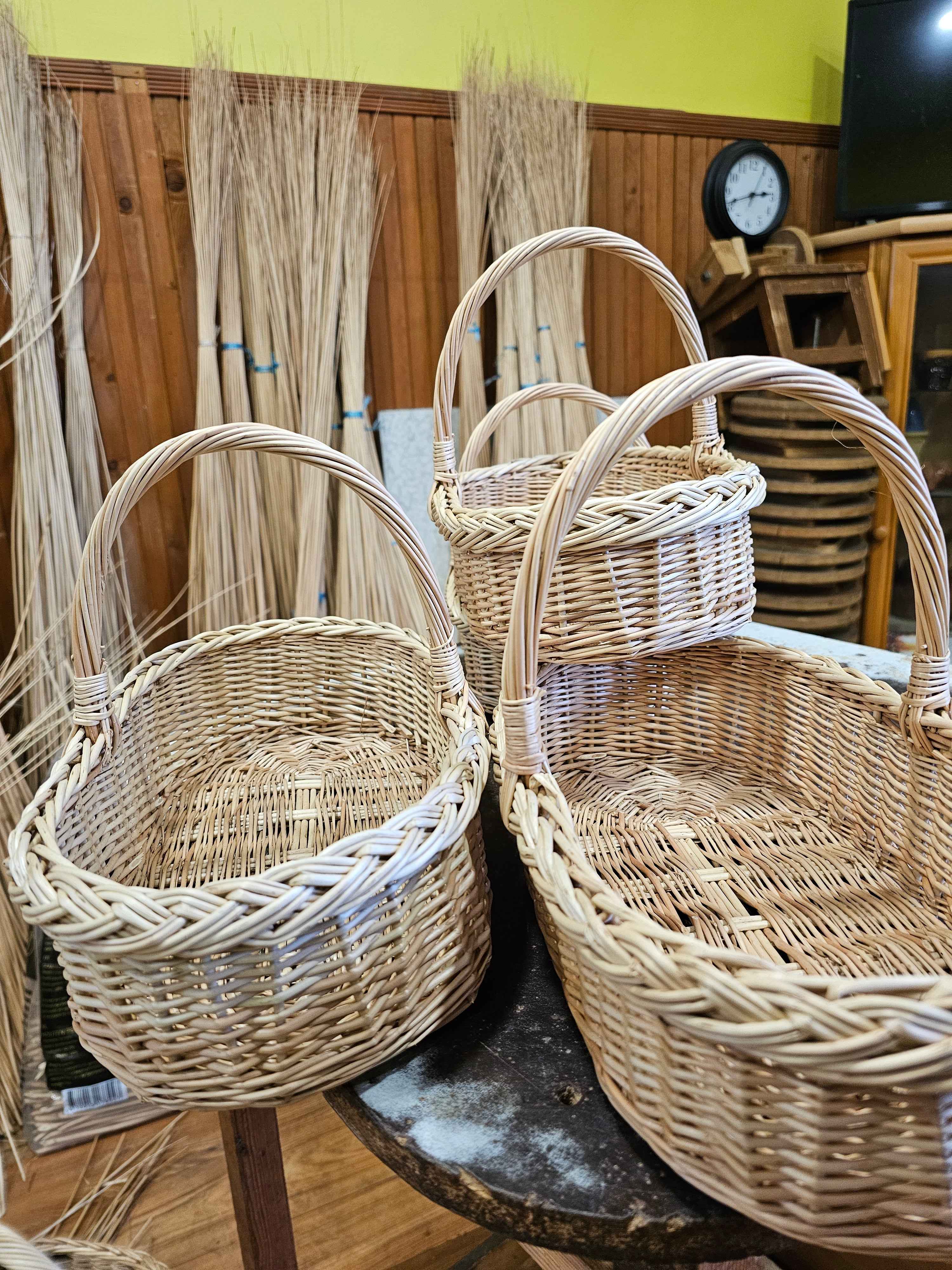 Wicker basket 002r