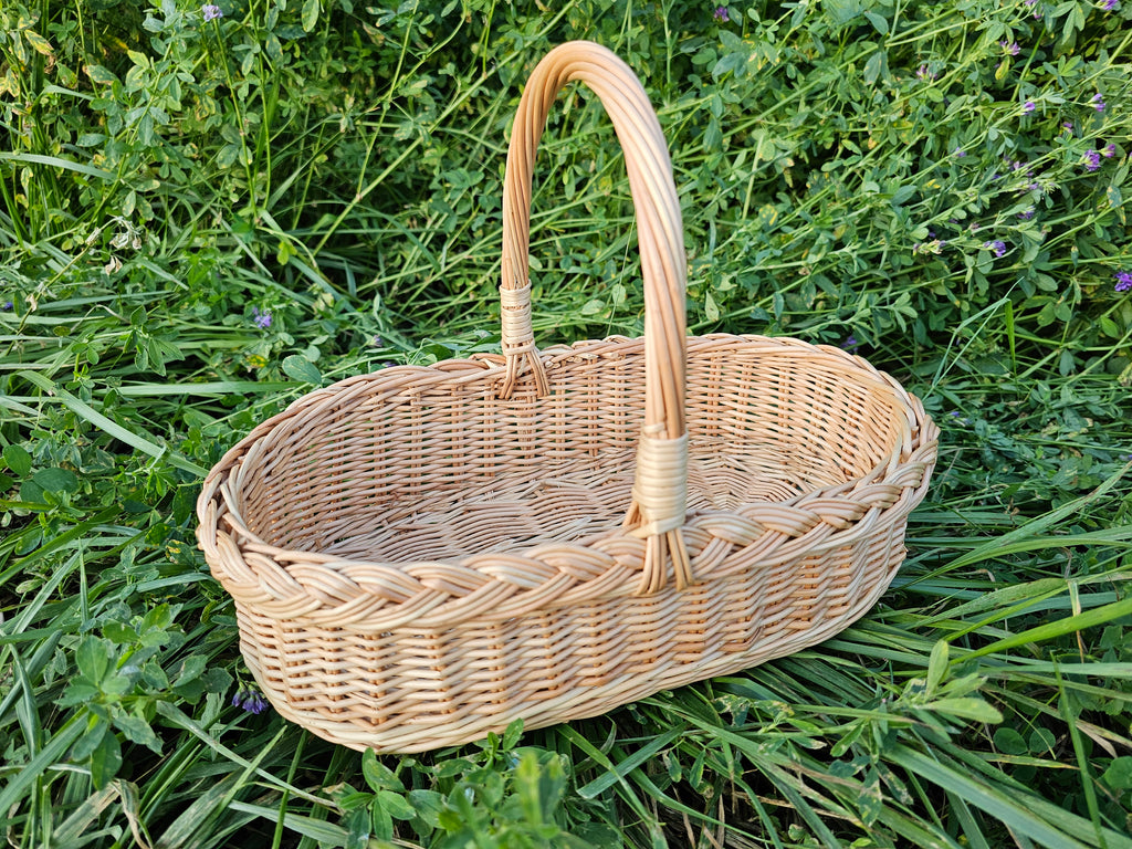 Sodo pintinė su rankena