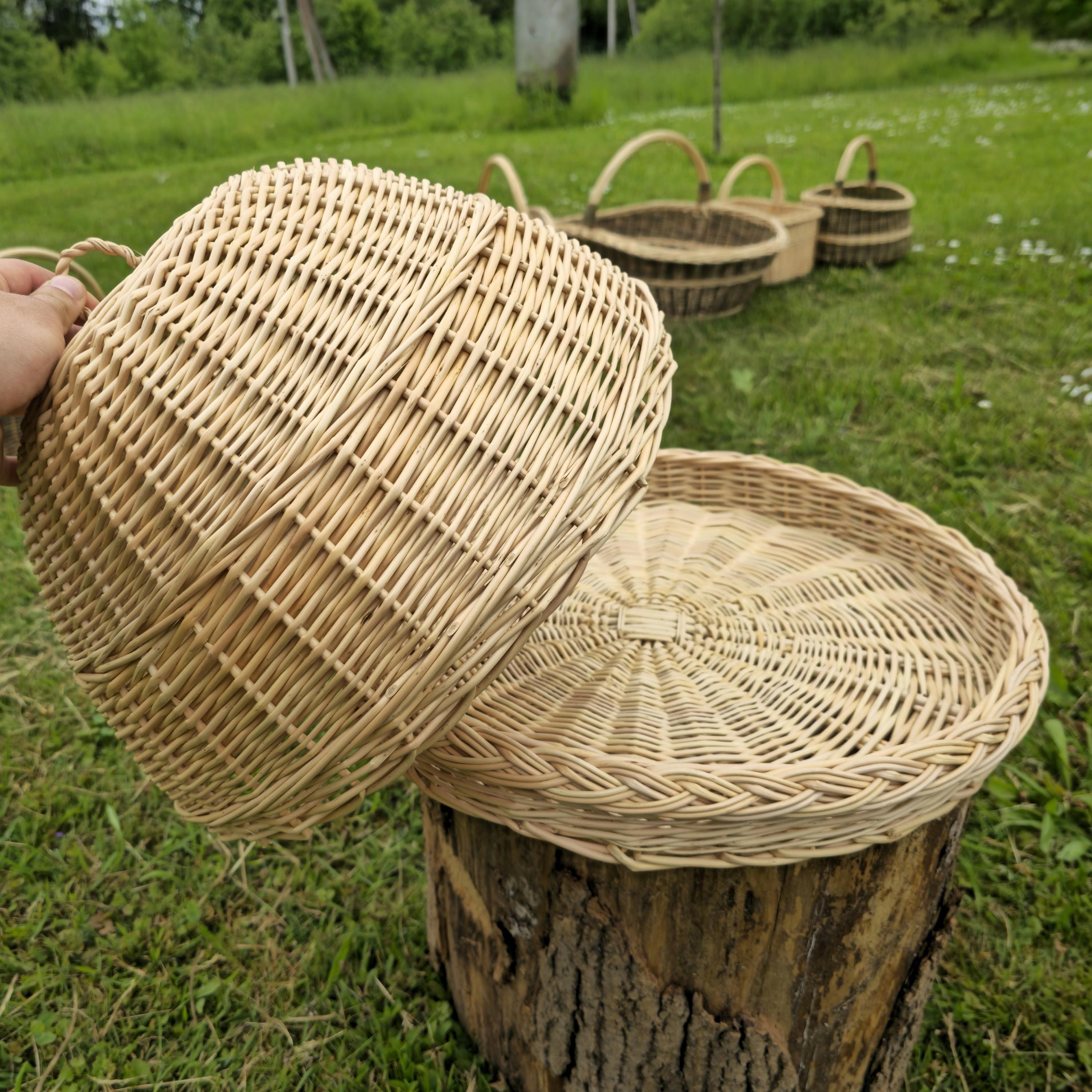 Rankų darbo pintas maisto dangtis su padėklu