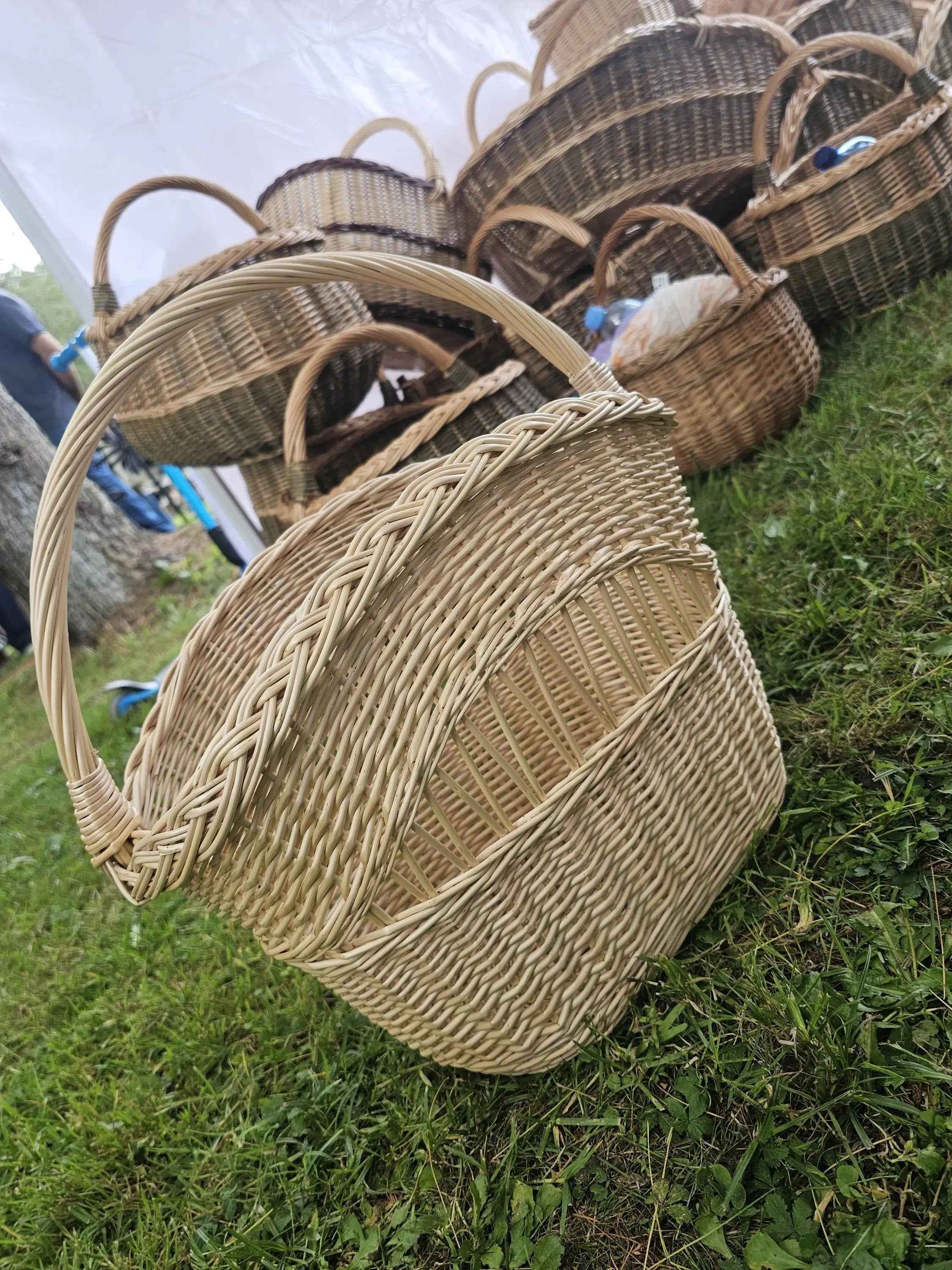 Dekoratyvinė pintinė — vytelių pintinė, 14 nuotrauka