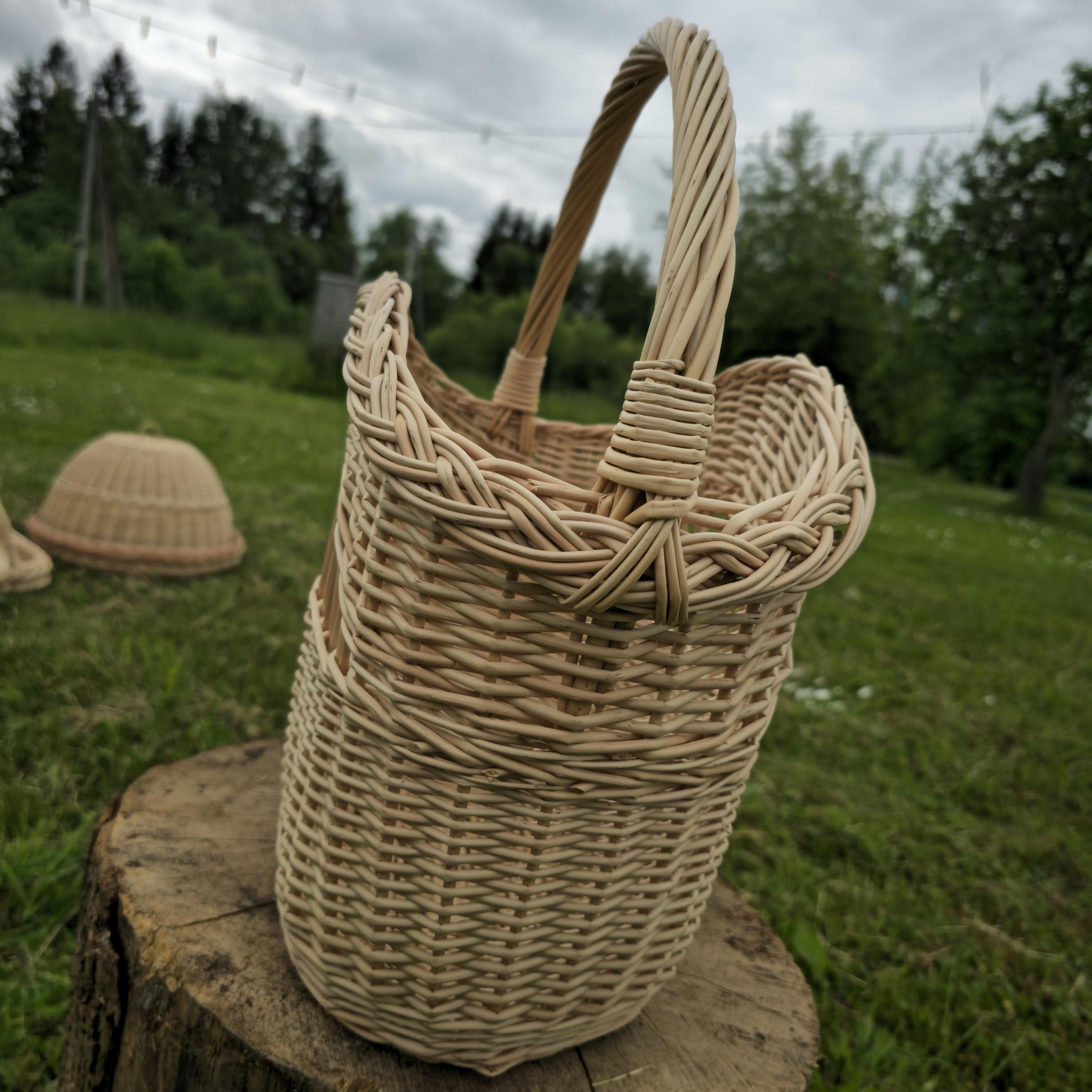 Dekoratyvinis pinti krepšelis