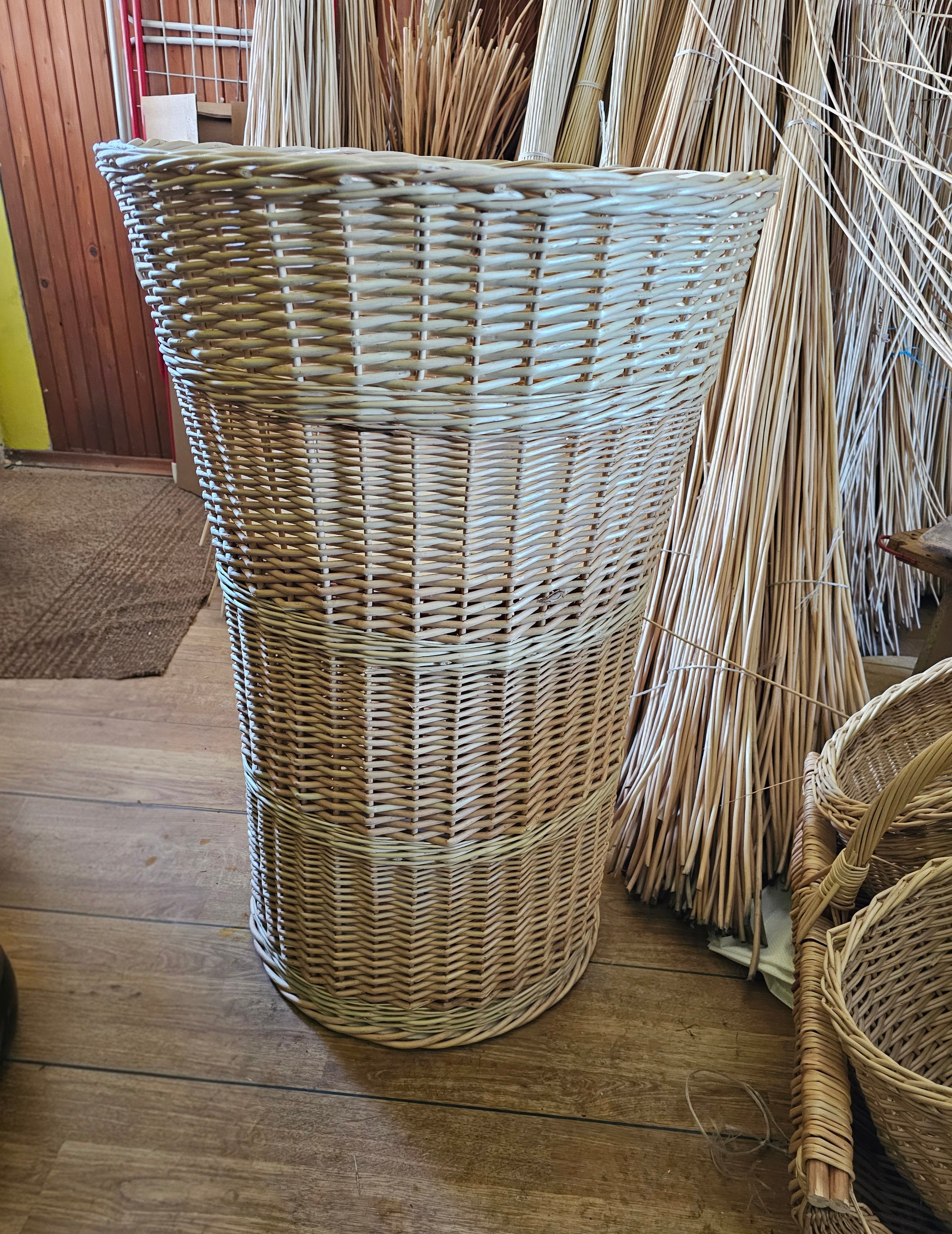 Ypač didelė pintinė — vytelių pintinė, 13 nuotrauka