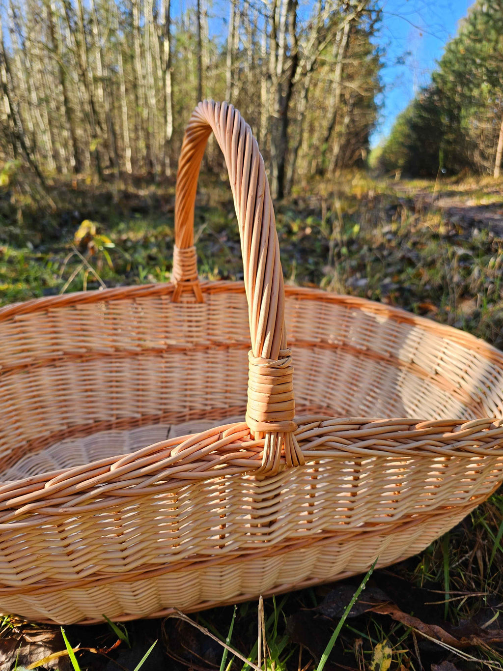 Large wicker basket 004b - NaturelyWoven wicker - handmade