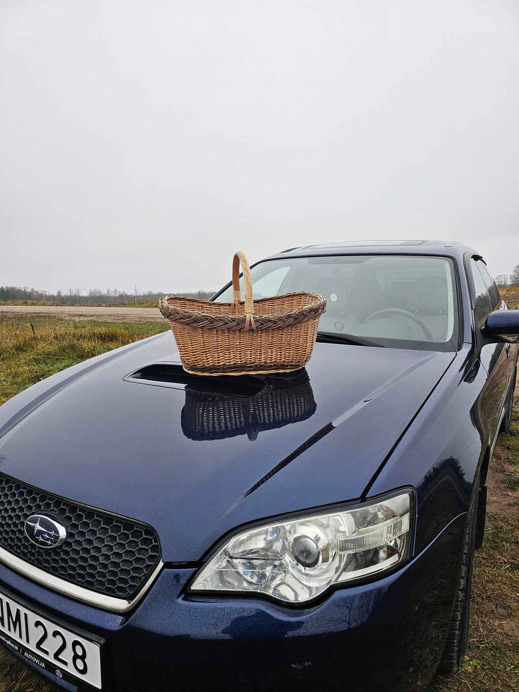 Wicker basket 014r - NaturelyWoven wicker - handmade