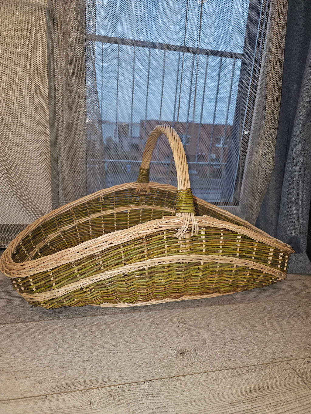 Extra large wicker trug 027b - NaturelyWoven wicker - handmade