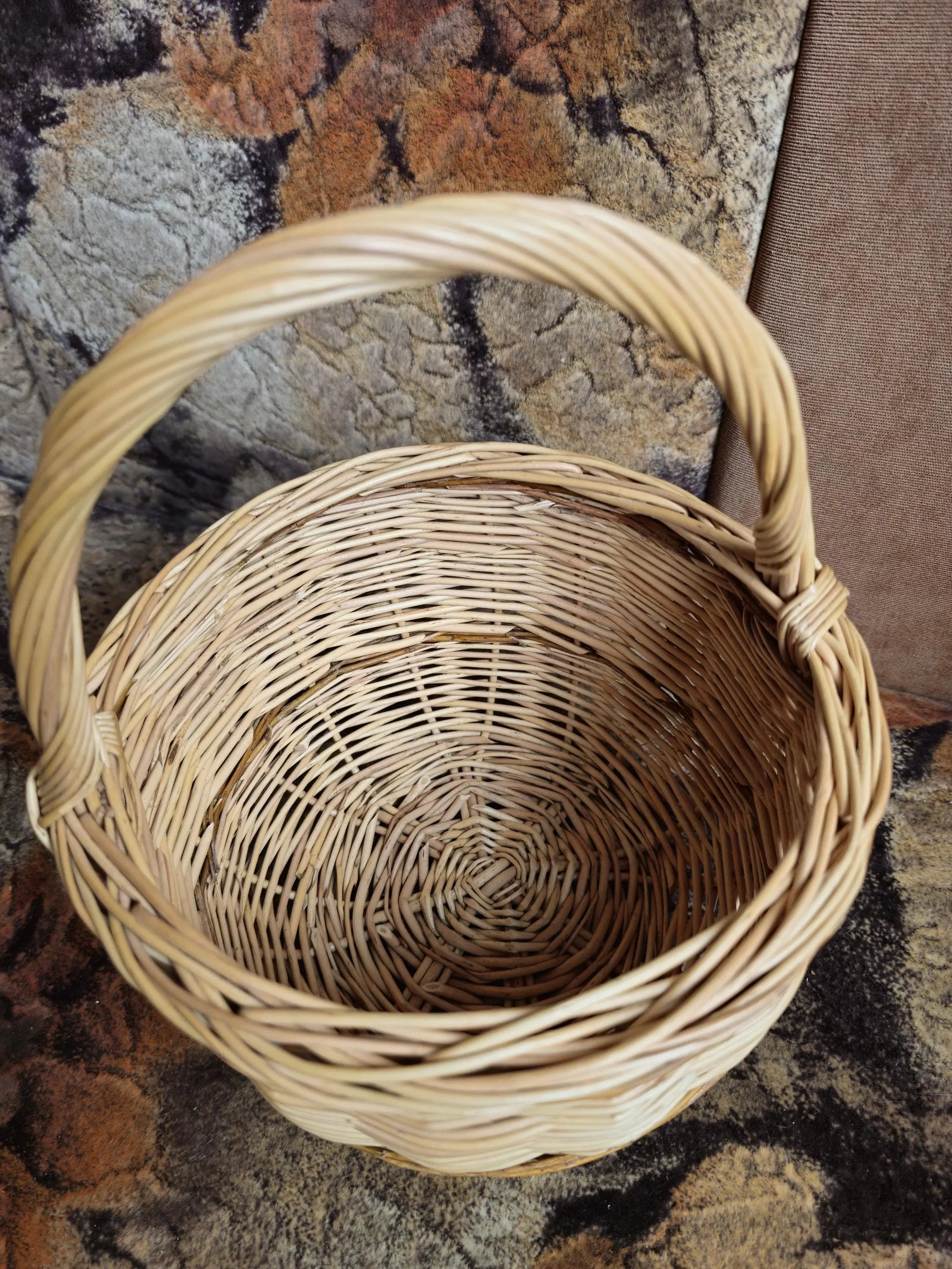 Handmade Wicker Basket - Natural Willow Basket with Handle for Foraging & Storage - NaturelyWoven