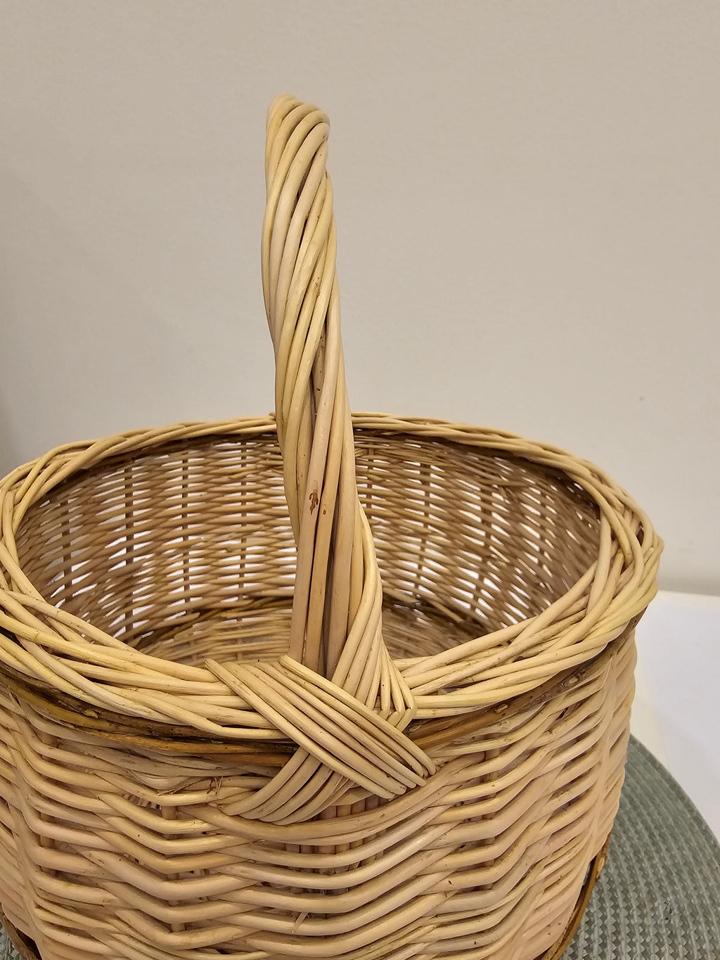 Handmade Wicker Basket - Natural Willow Basket with Handle for Foraging & Storage - NaturelyWoven