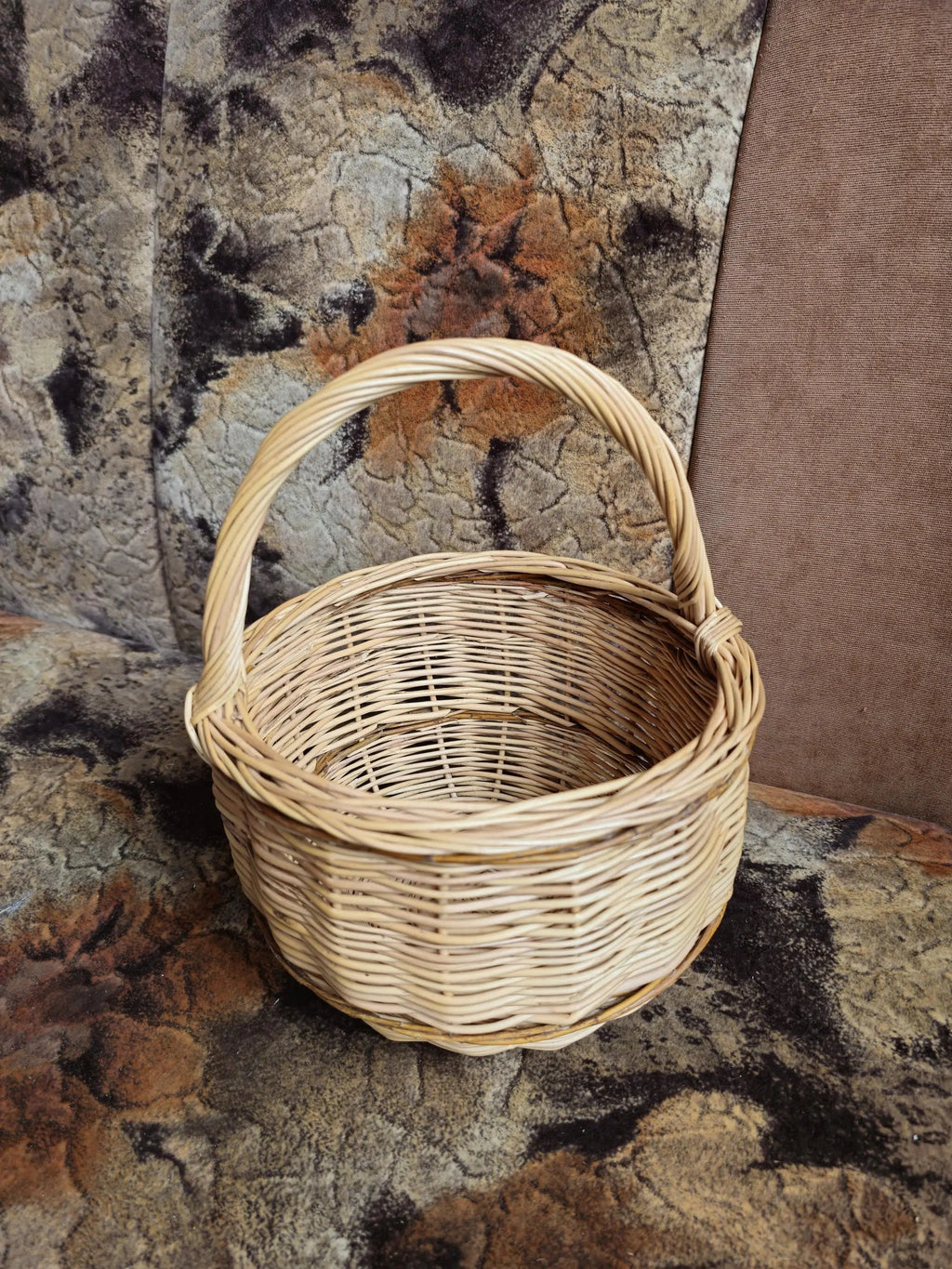 Handmade Wicker Basket - Natural Willow Basket with Handle for Foraging & Storage - NaturelyWoven