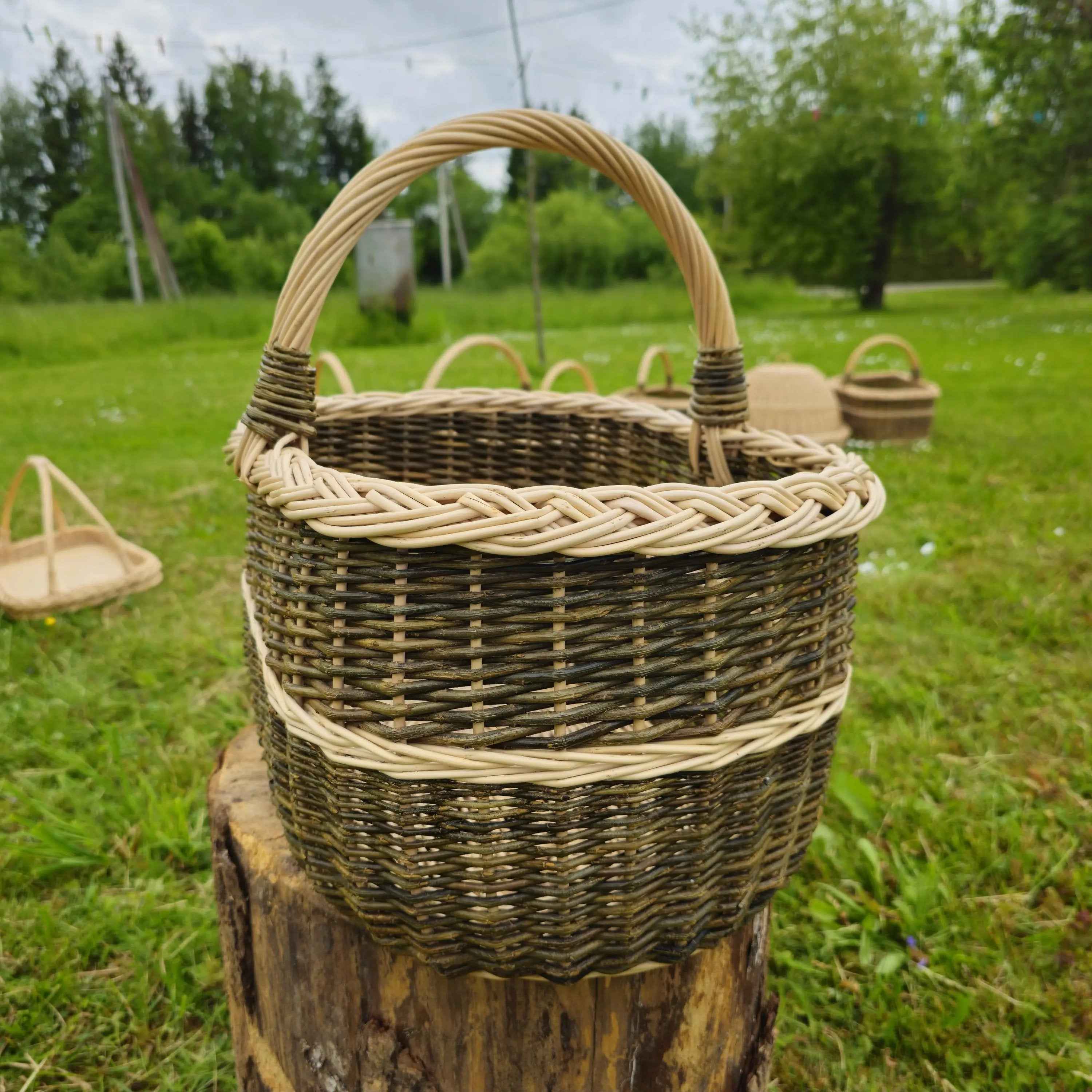 Wicker basket 009b - NaturelyWoven wicker - handmade