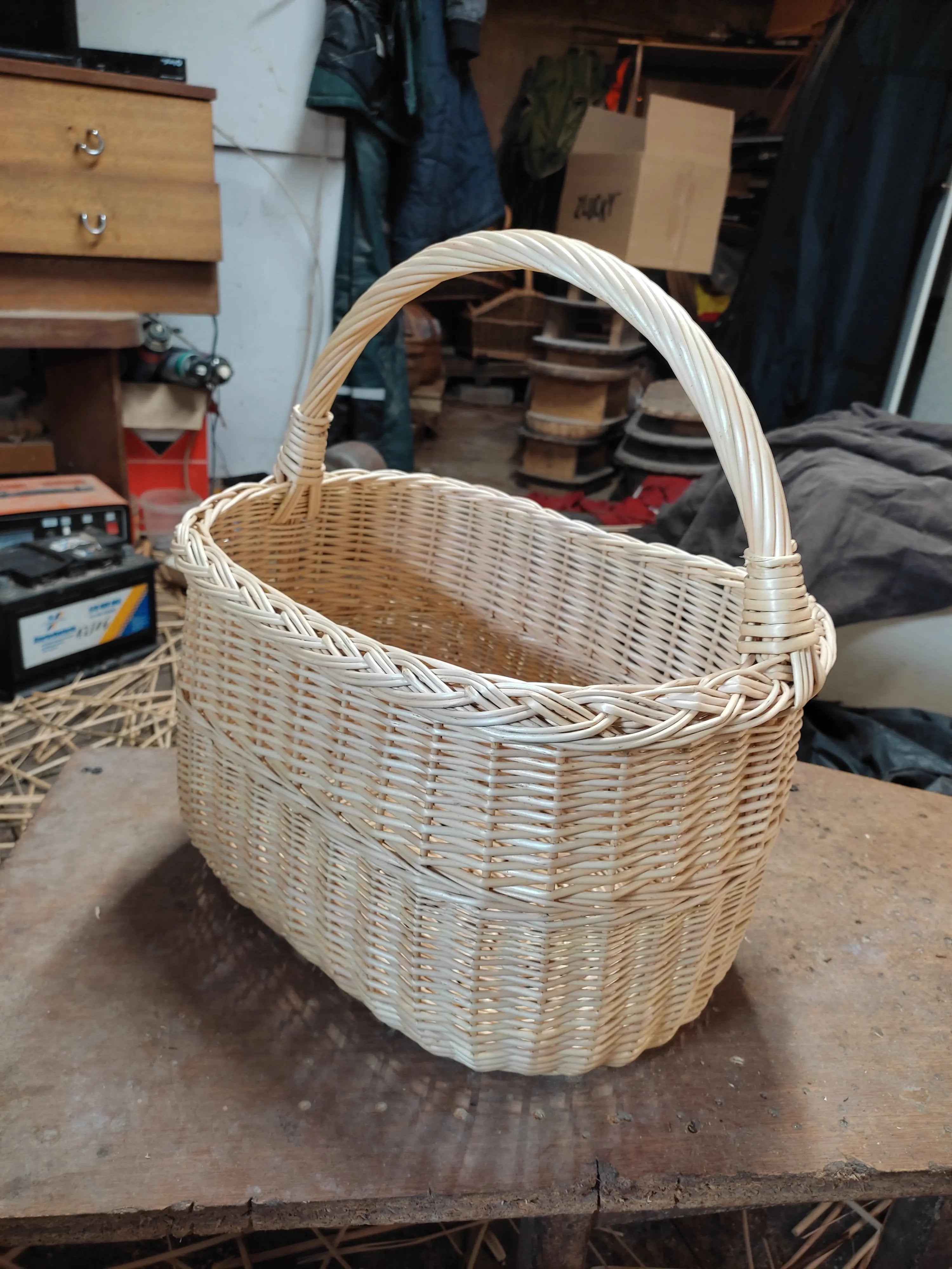 Wicker basket 009b - NaturelyWoven wicker - handmade