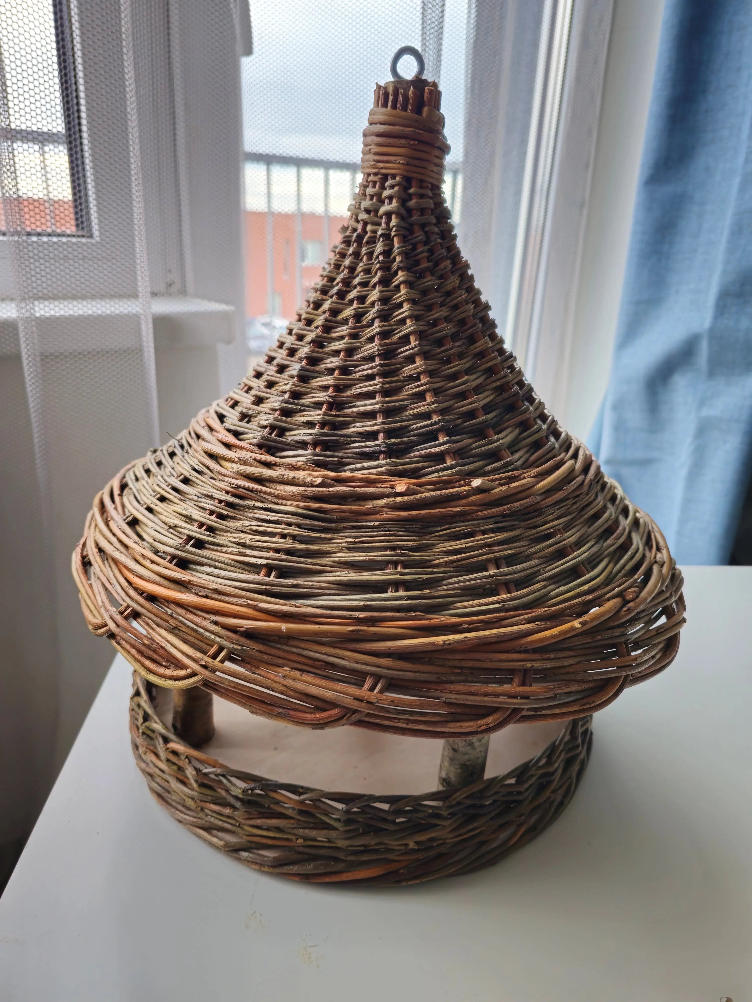 Wicker Bird Feeder - Hanging Willow Roof Garden Feeder - NaturelyWoven