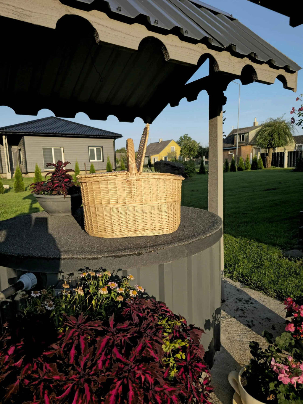 Picnic basket 011b - NaturelyWoven wicker - handmade