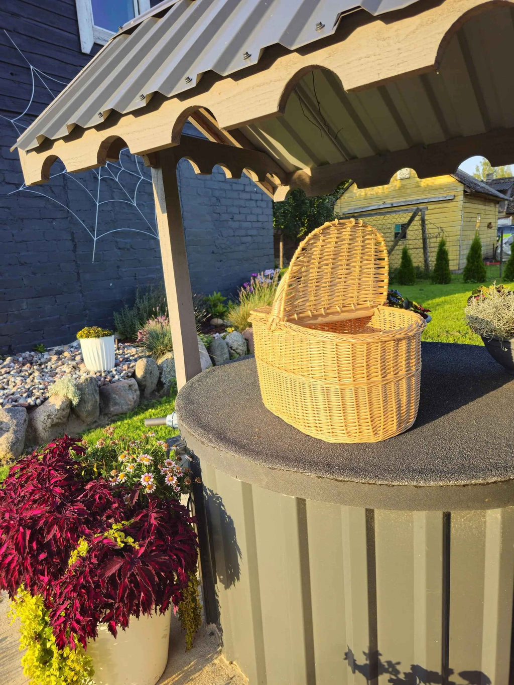 Picnic basket 011b - NaturelyWoven wicker - handmade