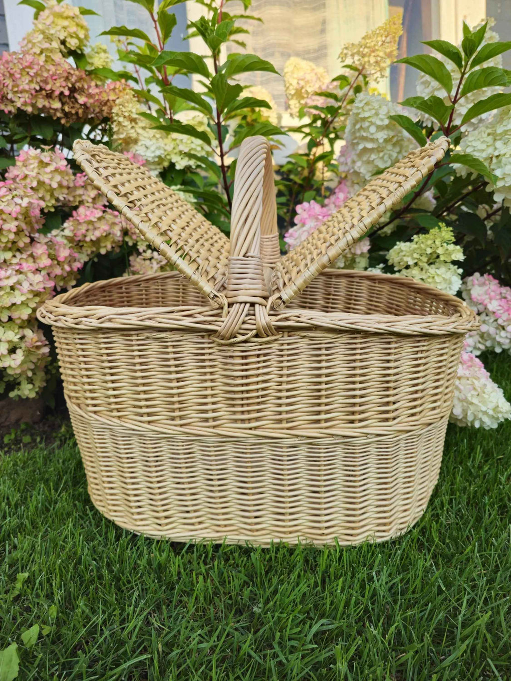 Picnic basket 011b - NaturelyWoven wicker - handmade