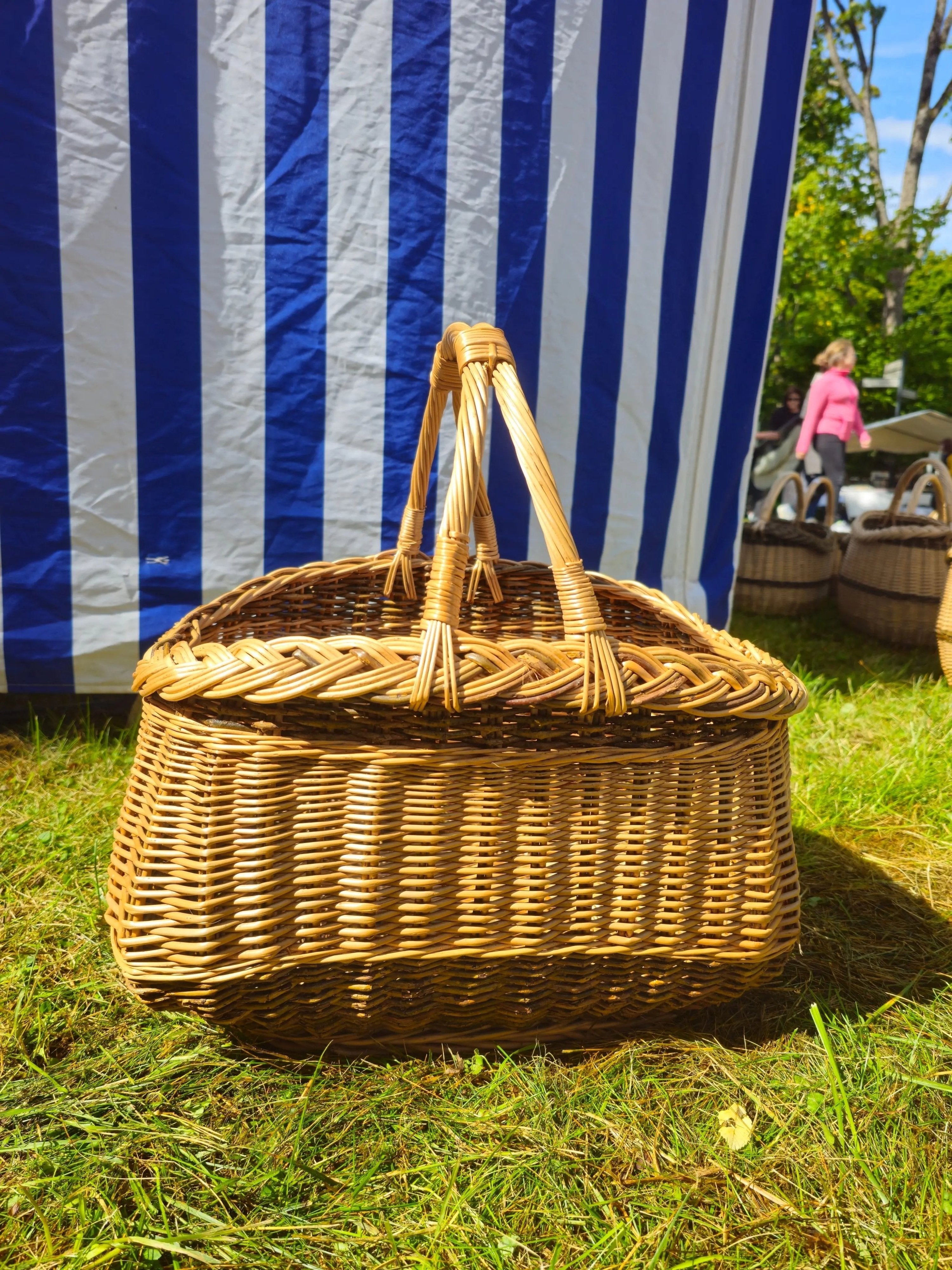Handmade Wicker Picnic Basket – Rustic Foraging Basket with Handles - NaturelyWoven