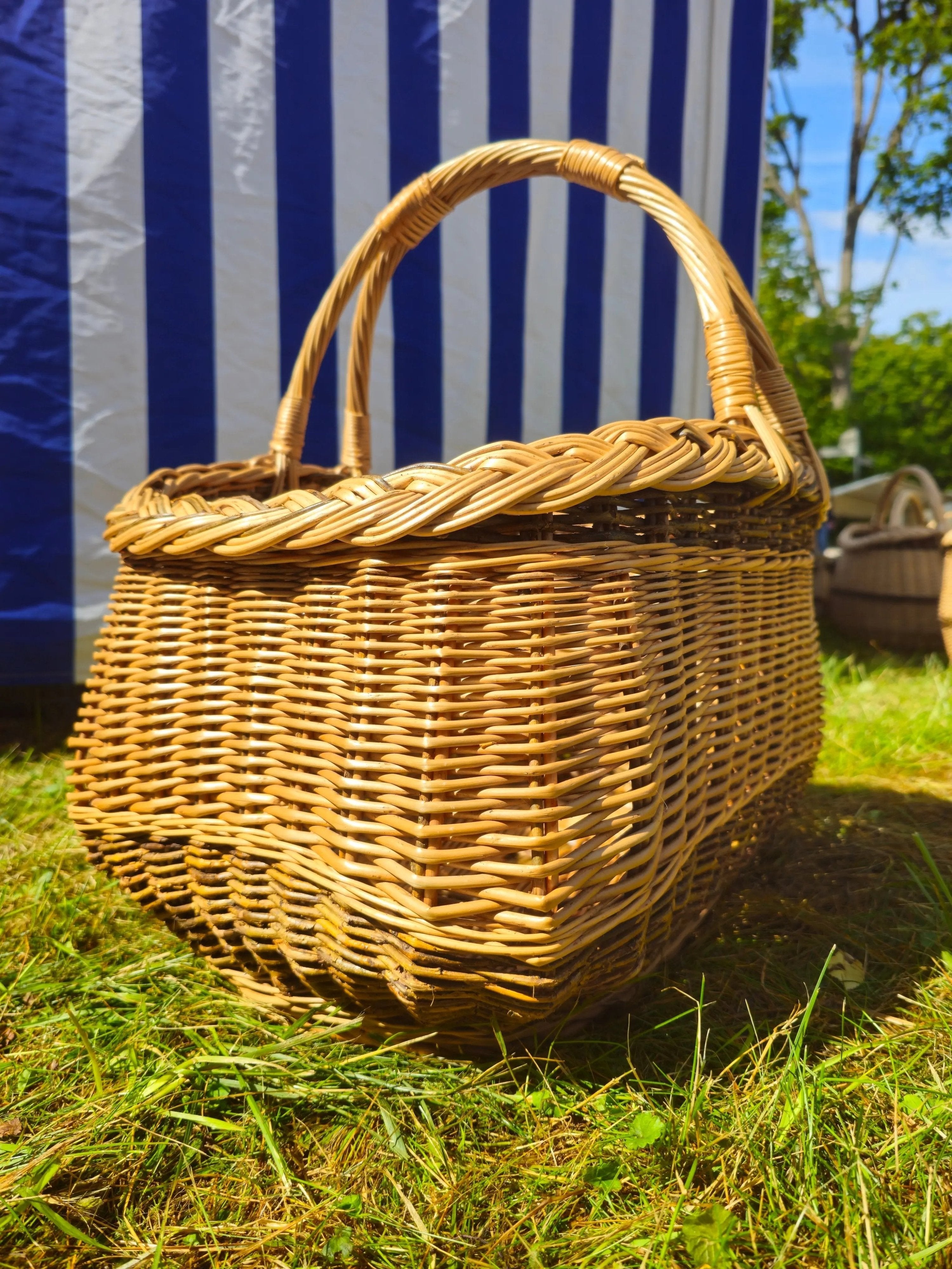 Handmade Wicker Picnic Basket – Rustic Foraging Basket with Handles - NaturelyWoven