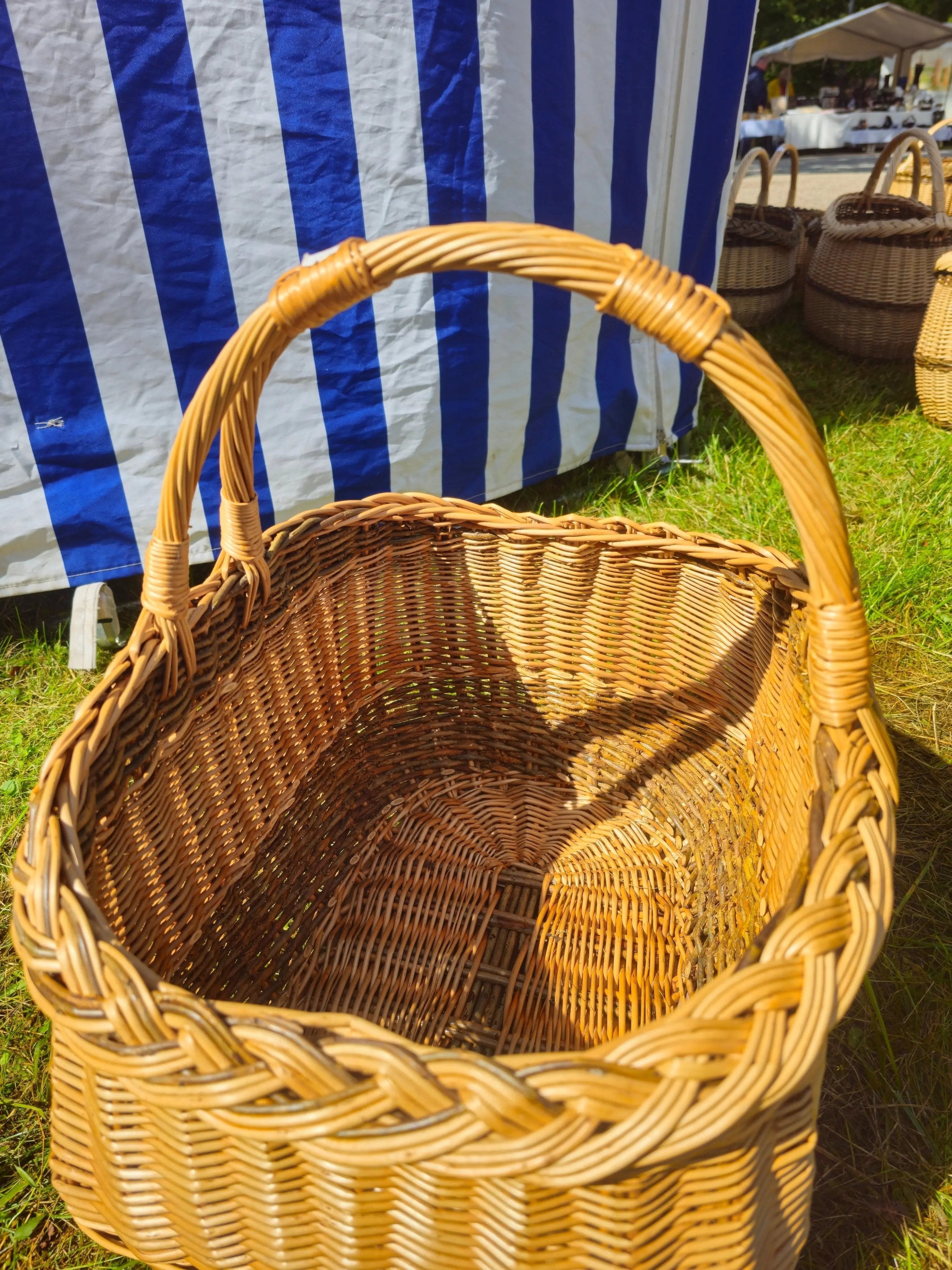Handmade Wicker Picnic Basket – Rustic Foraging Basket with Handles - NaturelyWoven
