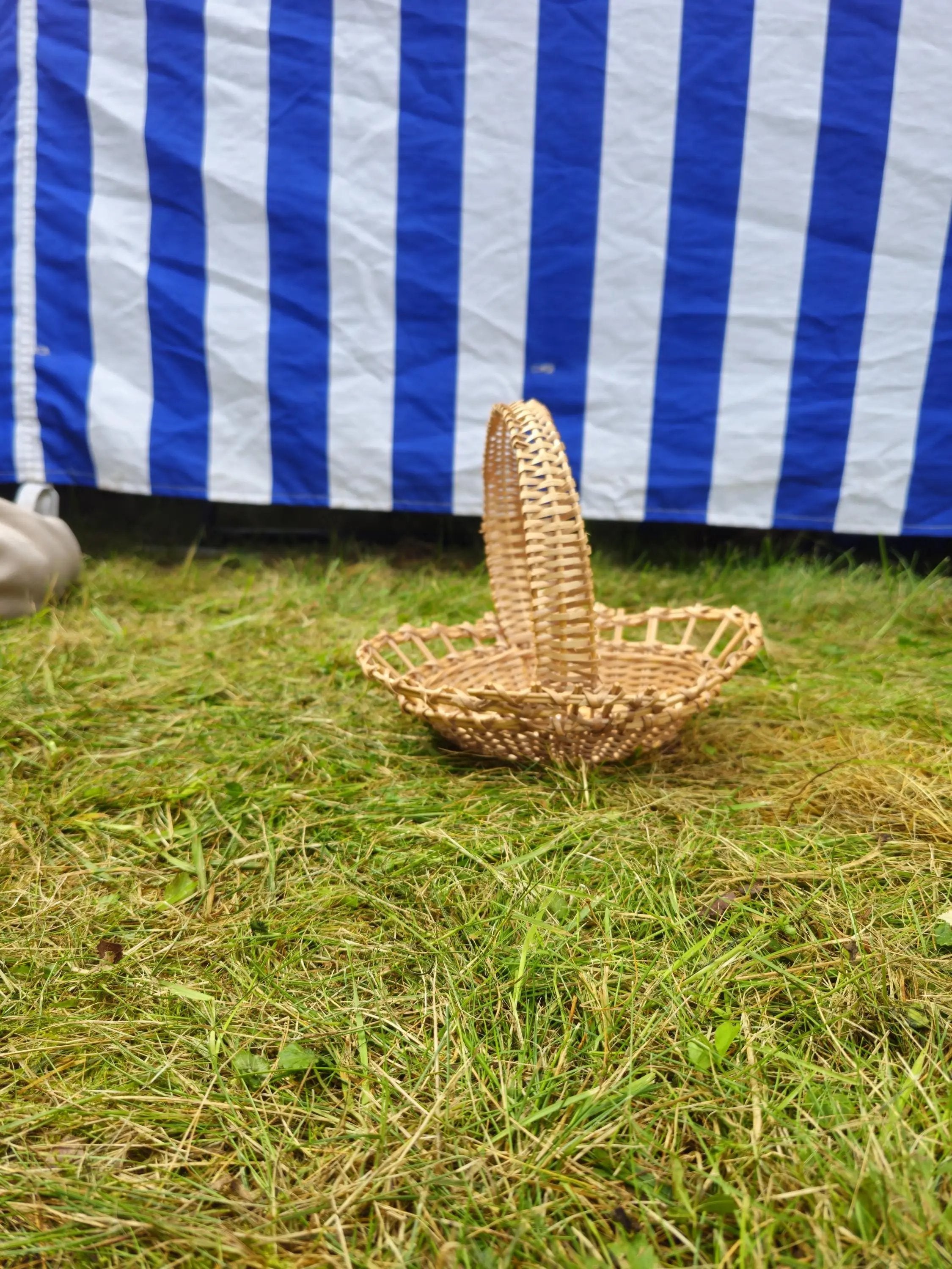 Handwoven Oval Basket – Rustic Woven Basket | Natural Willow Tray for Bread Serving - NaturelyWoven