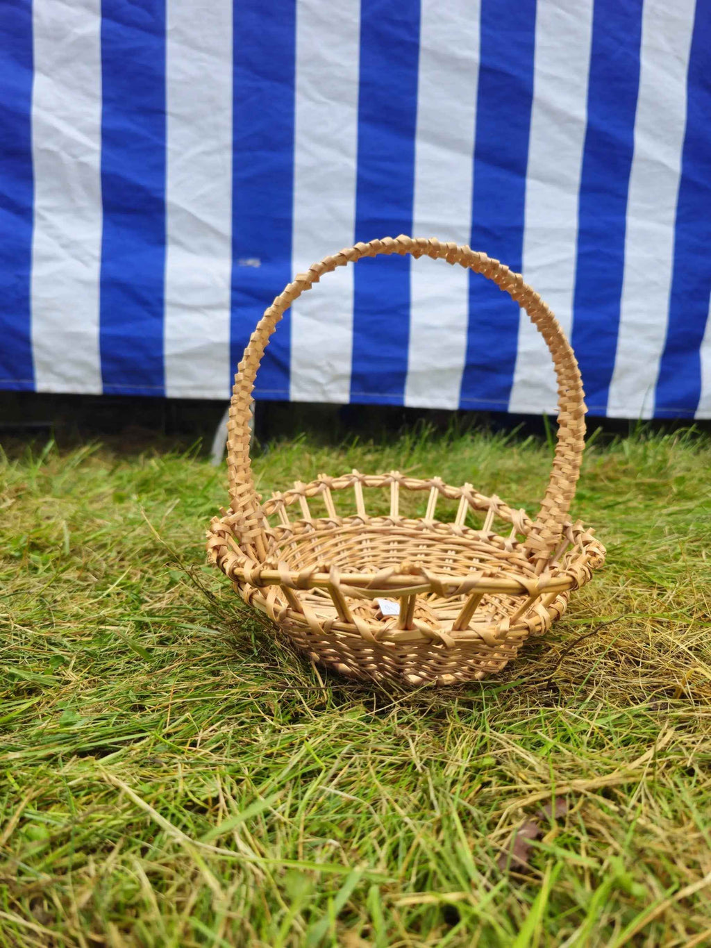 Wicker tray 005r - NaturelyWoven wicker - handmade