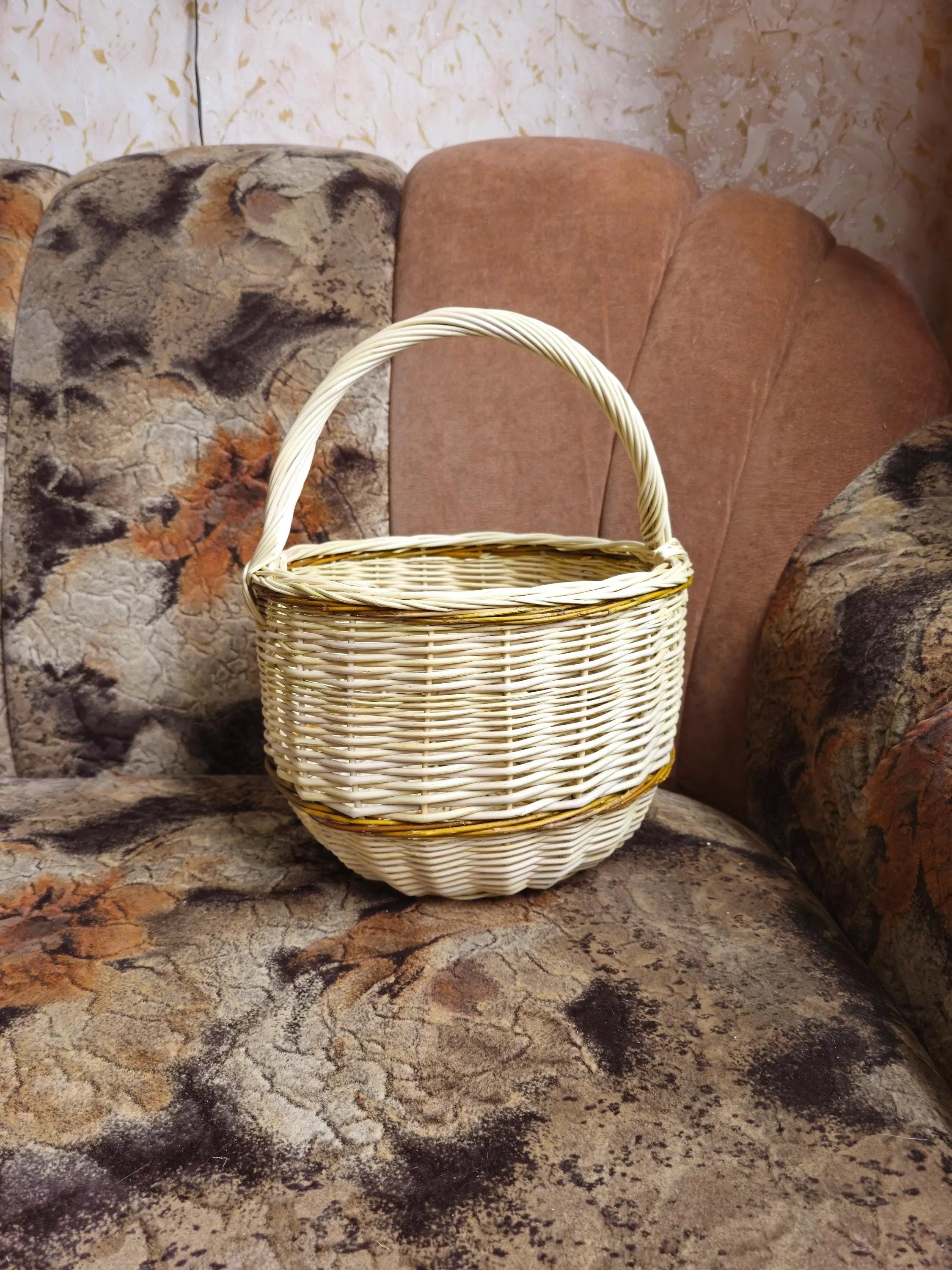 Handwoven Wicker Basket – Artisan Crafted Rustic Storage With Handle - NaturelyWoven