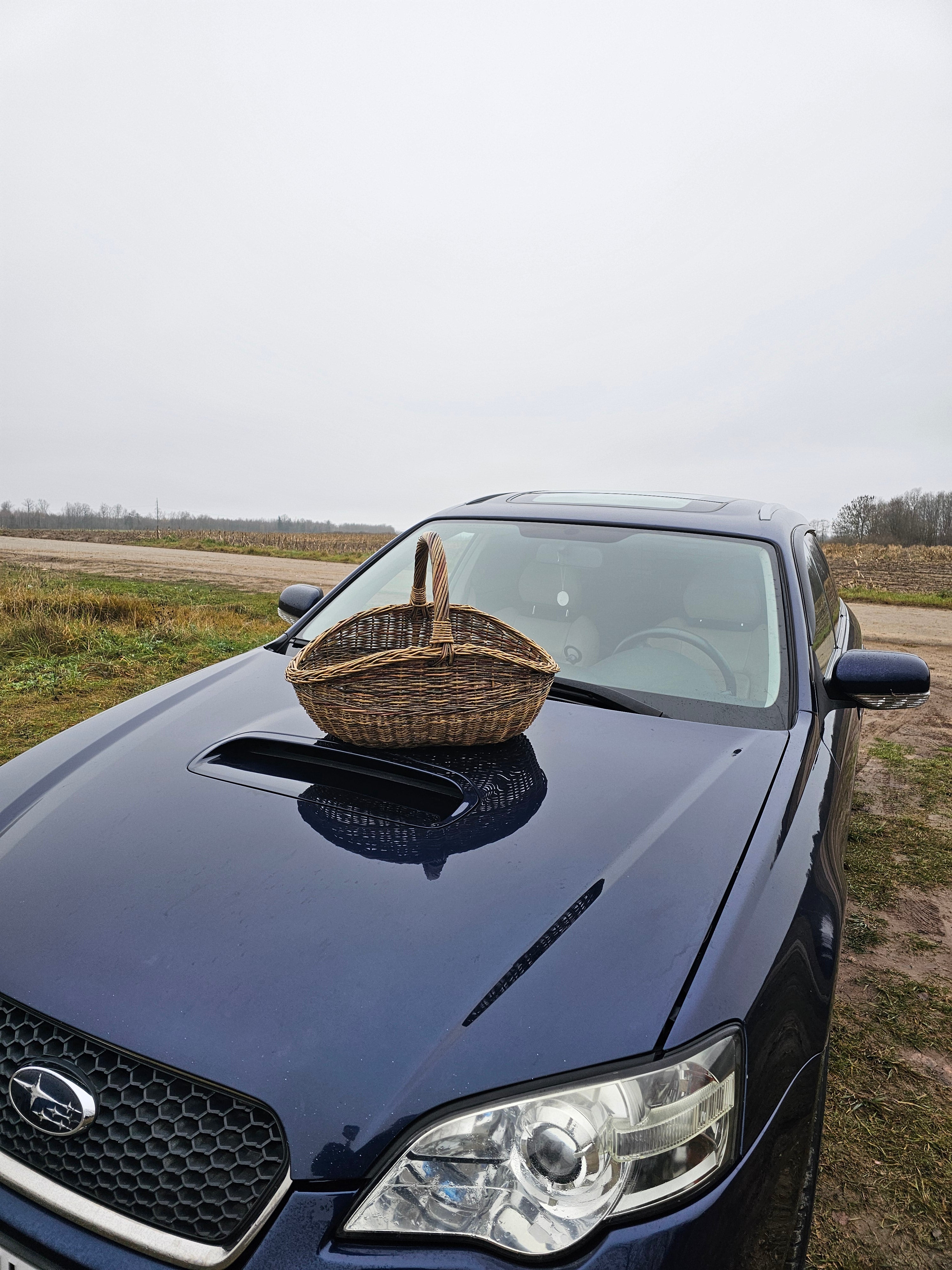 Handwoven Wicker Basket - Natural Foraging Basket for Harvesting & Mushroom Picking - NaturelyWoven