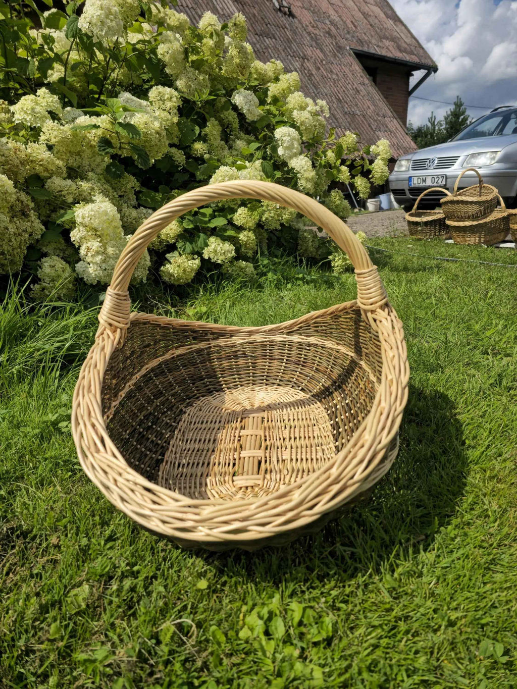 Wicker basket 032b - NaturelyWoven wicker - handmade