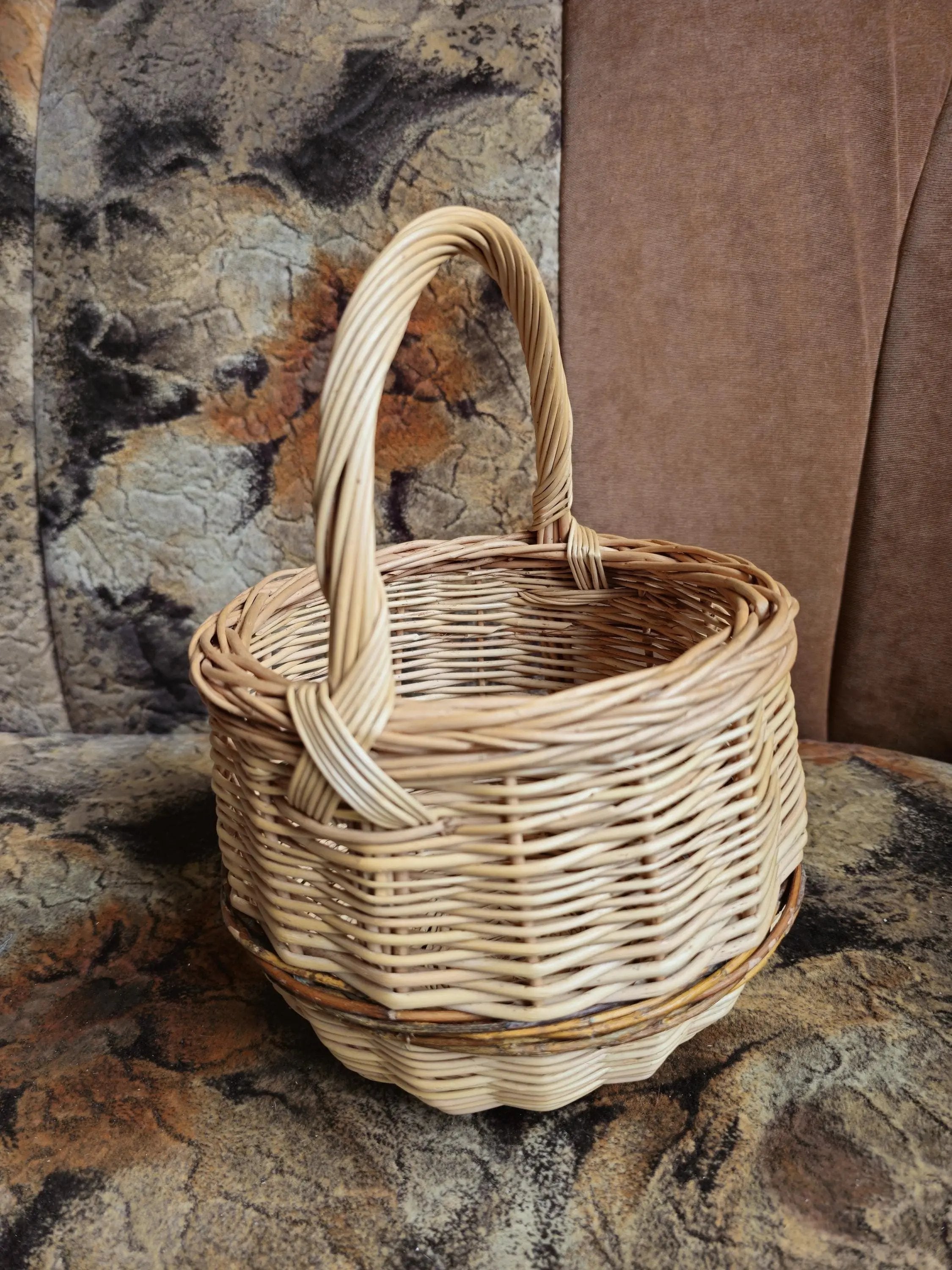 Rustic Round Wicker Garden Produce Basket with Handle - NaturelyWoven