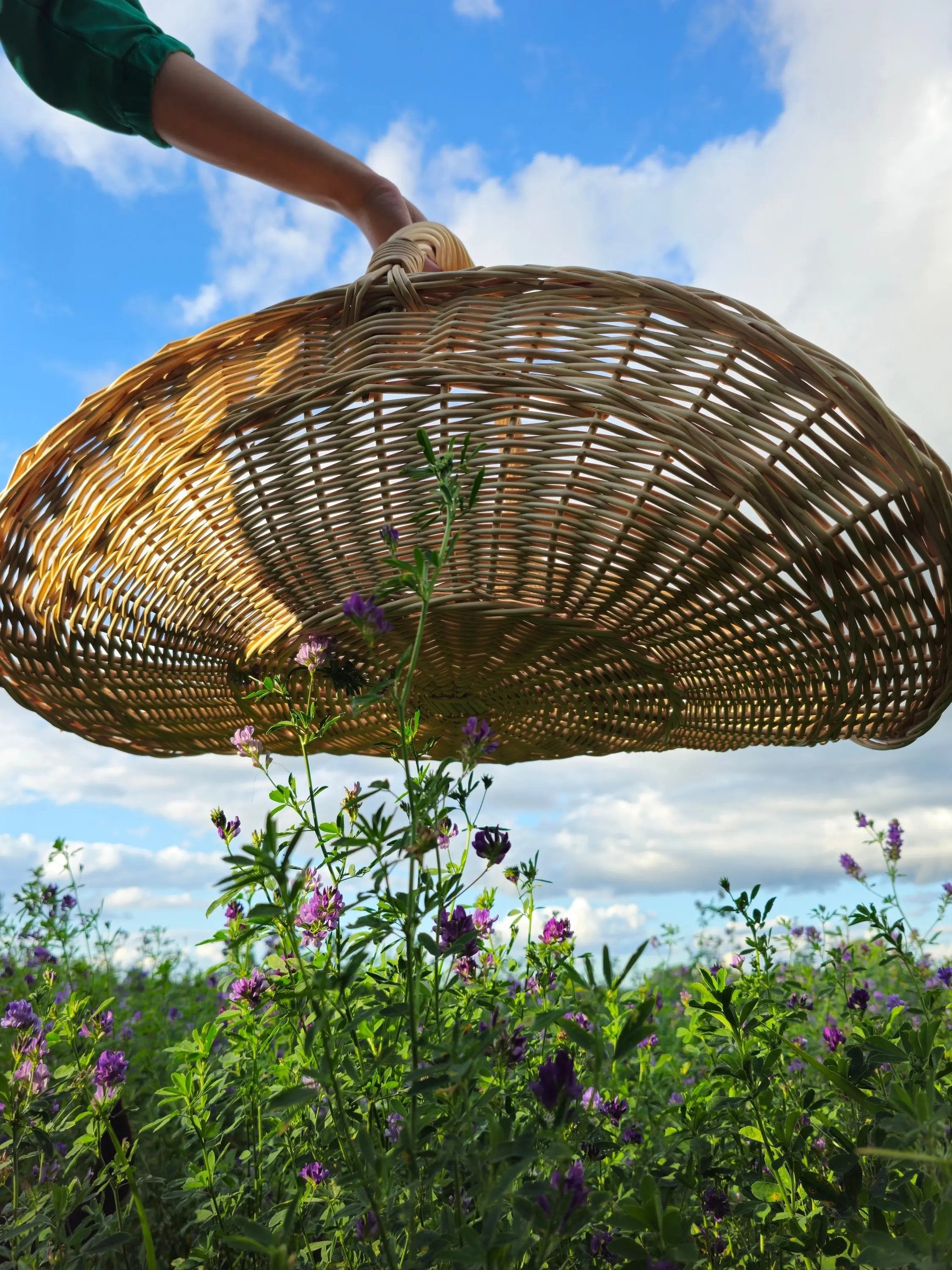 Handwoven Wicker Basket – Rustic Flower Girl Wedding Basket With Oval Handle - NaturelyWoven