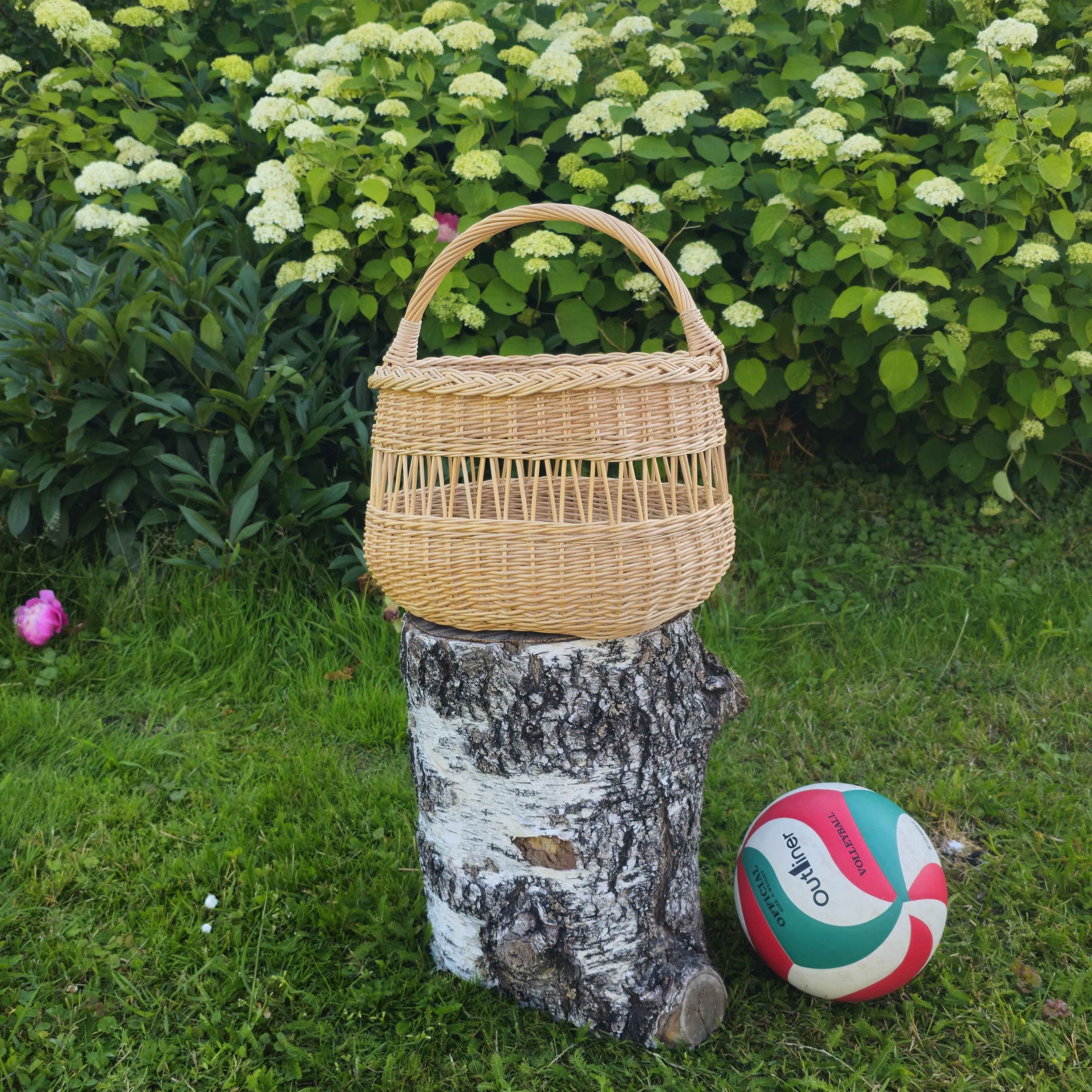 Wicker basket 037b - NaturelyWoven wicker - handmade