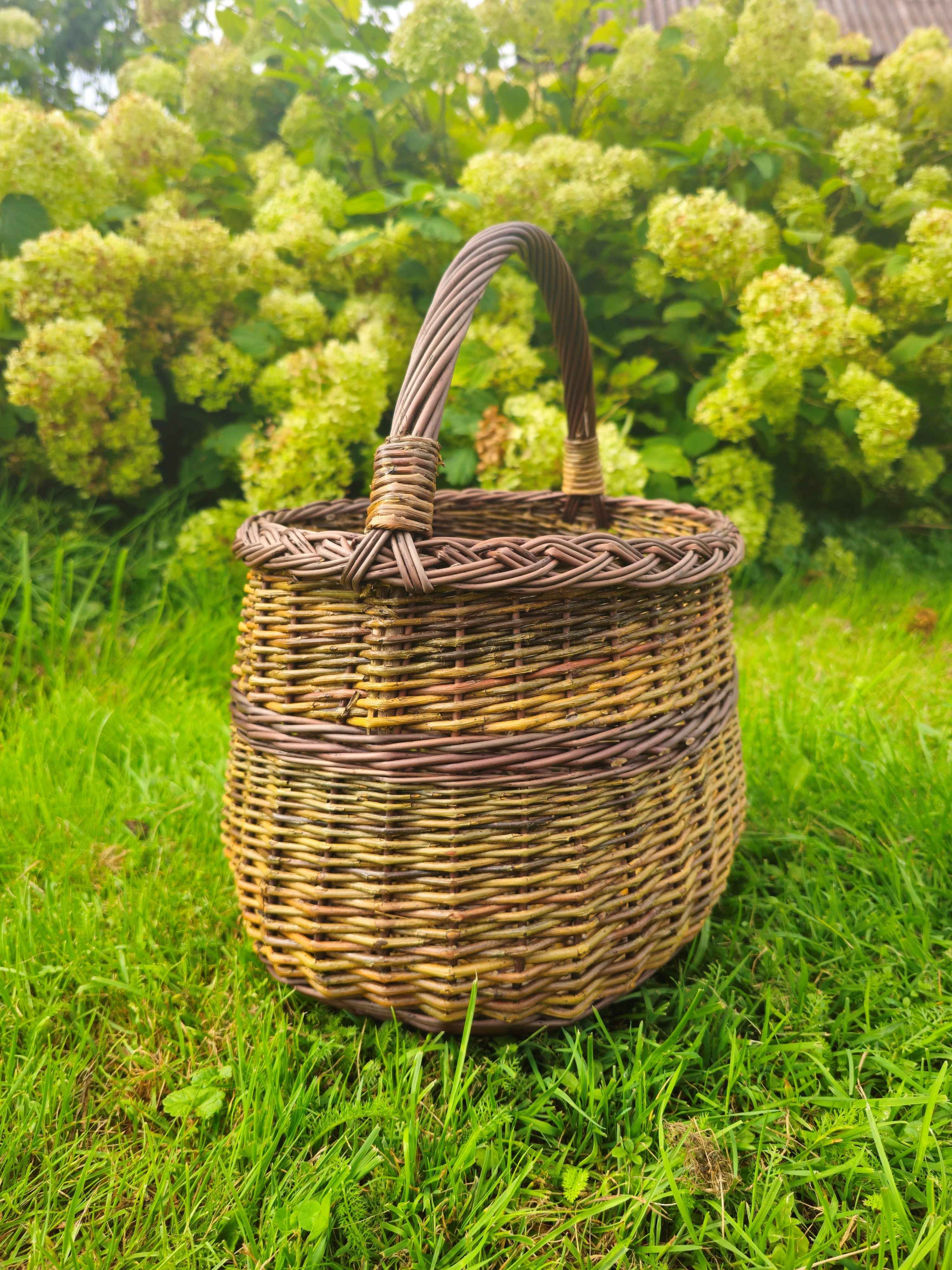 Wicker basket 037b - NaturelyWoven wicker - handmade