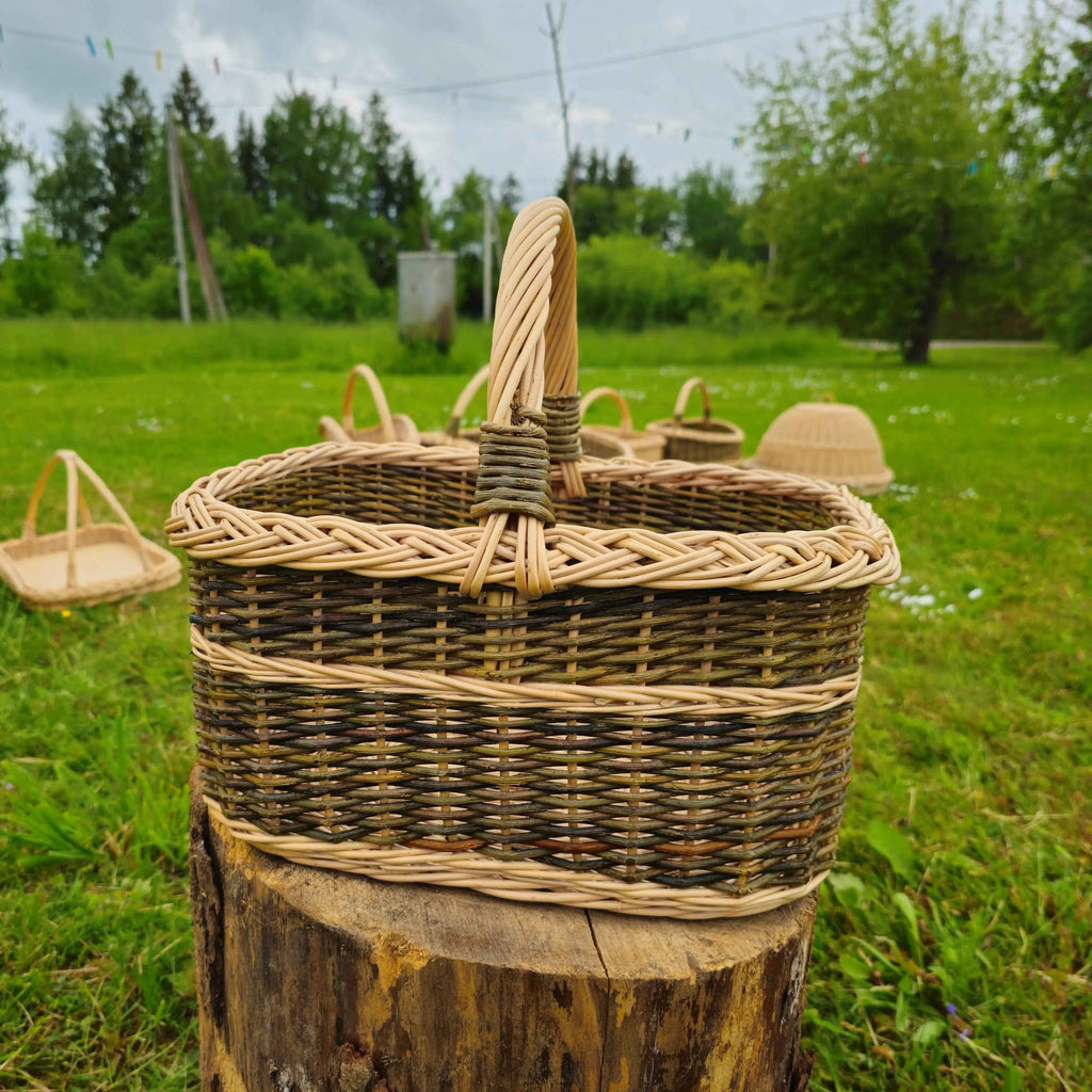 Willow basket 005b - NaturelyWoven wicker - handmade