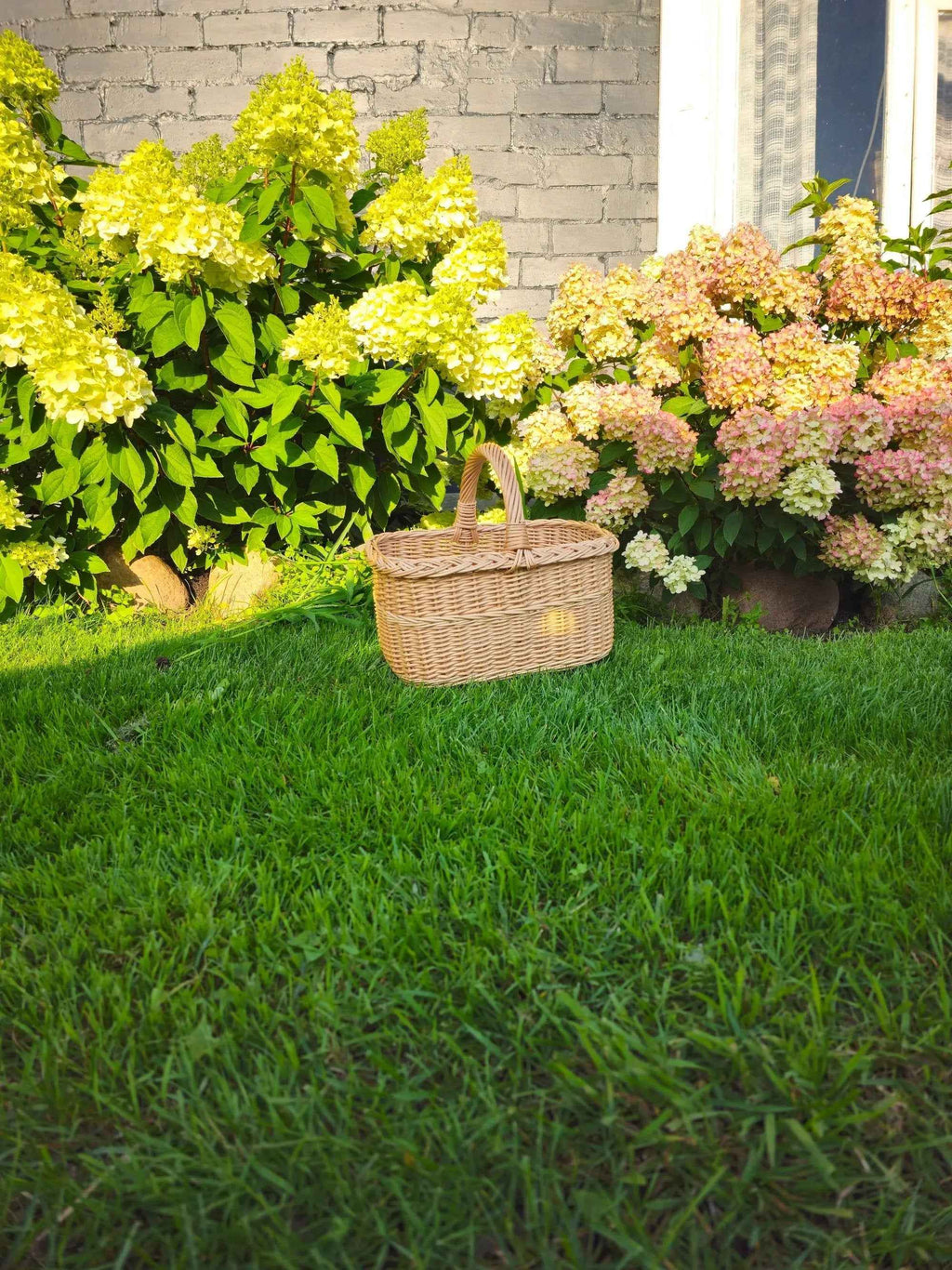 Willow basket 005b - NaturelyWoven wicker - handmade