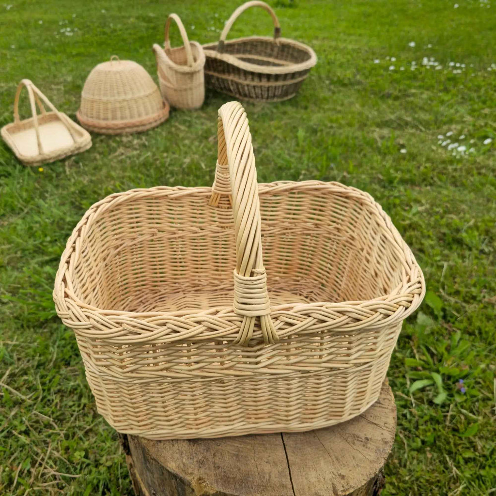 Willow basket 005b - NaturelyWoven wicker - handmade