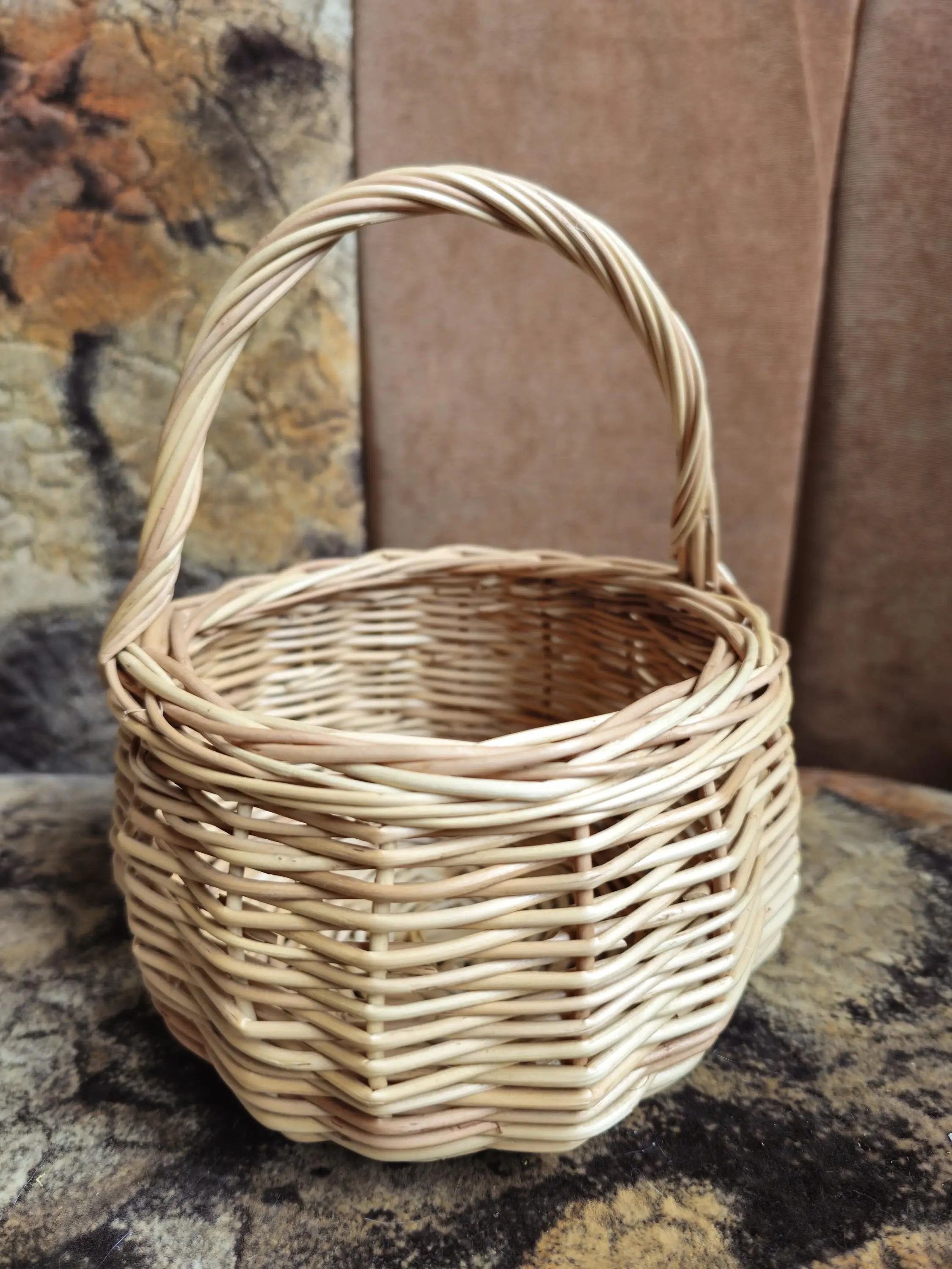 Handwoven Willow Basket - Small Woven Berry Picking Basket with Handle - NaturelyWoven