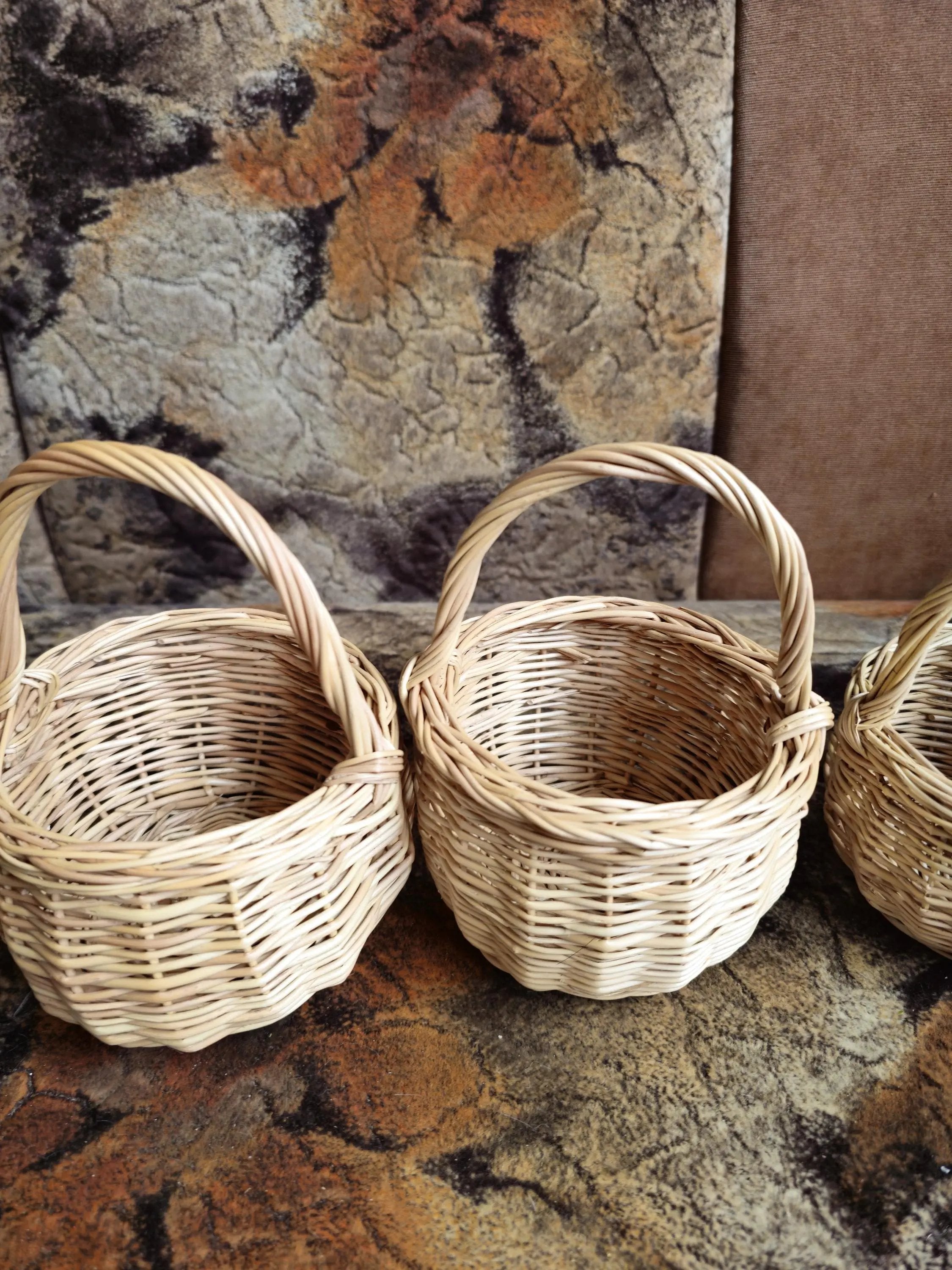 Handwoven Willow Basket - Small Woven Berry Picking Basket with Handle - NaturelyWoven