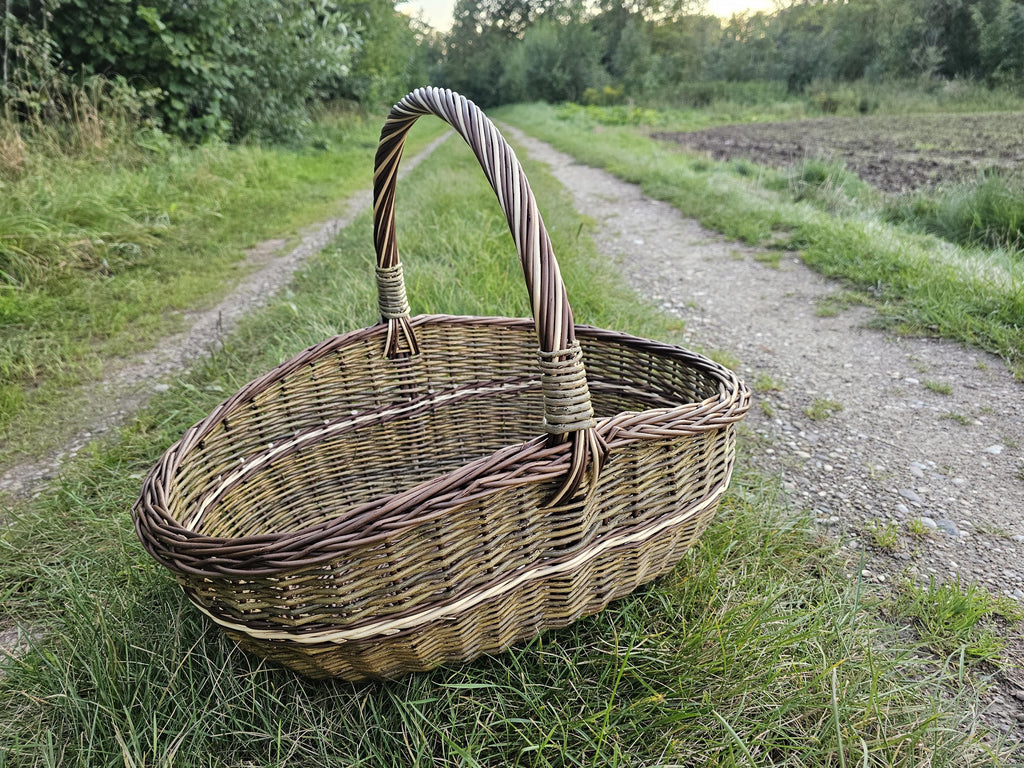 Didelė ovali vytelių pintinė