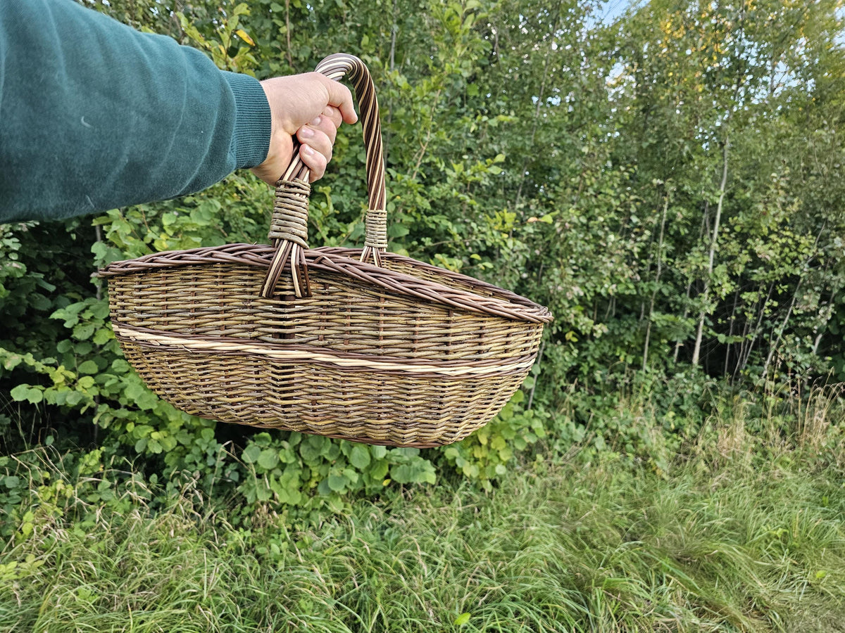 Didelė ovali vytelių pintinė