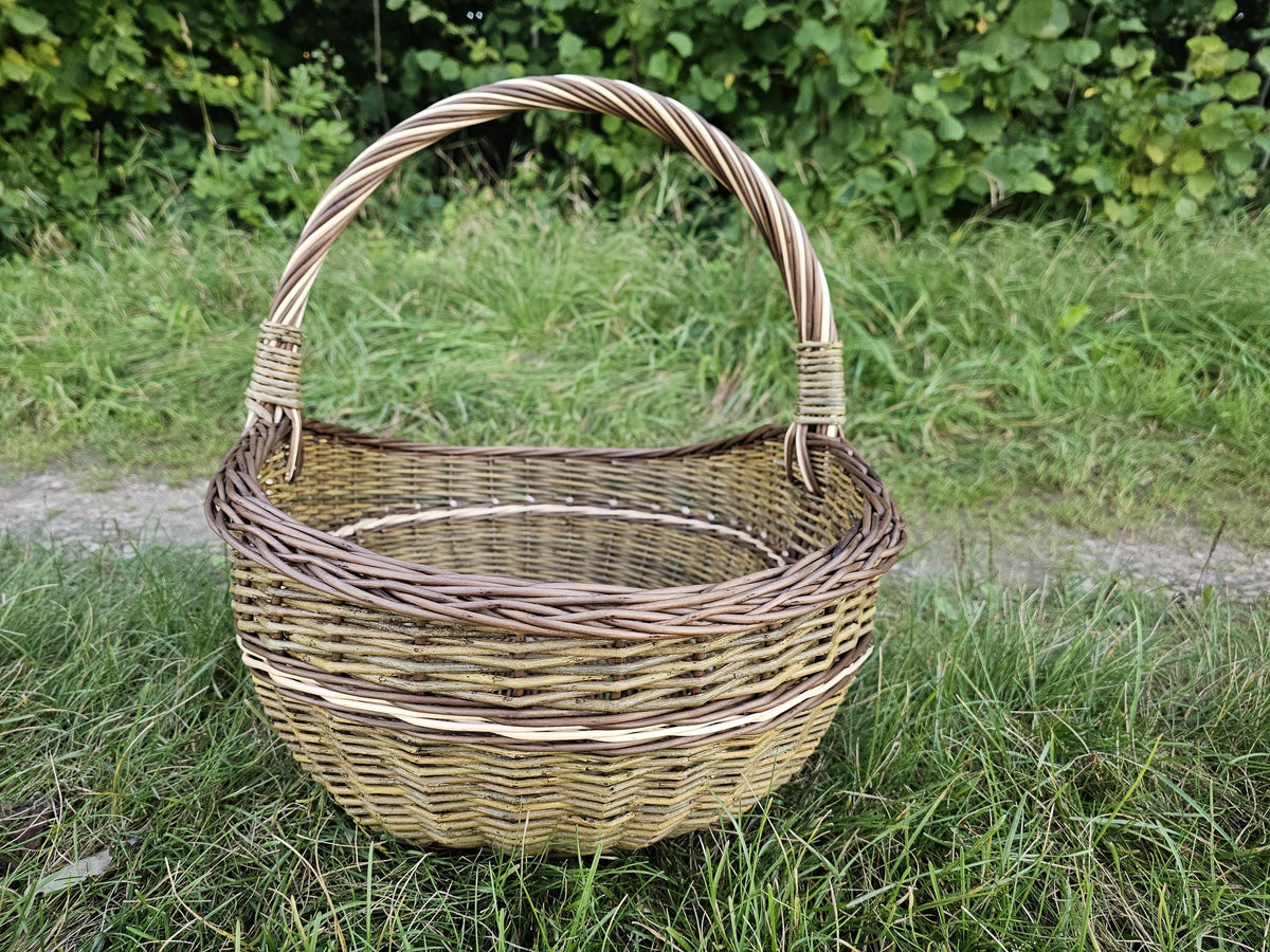 Didelė ovali vytelių pintinė