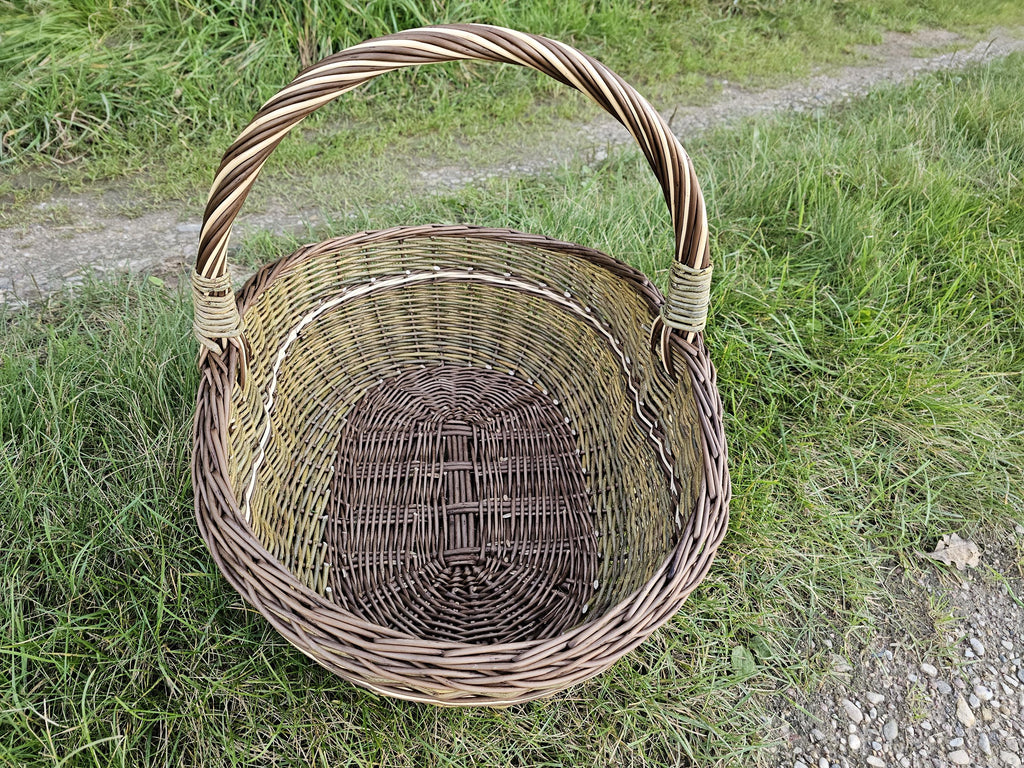 Didelė ovali vytelių pintinė