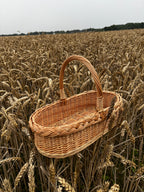 Sodo pintinė su rankena