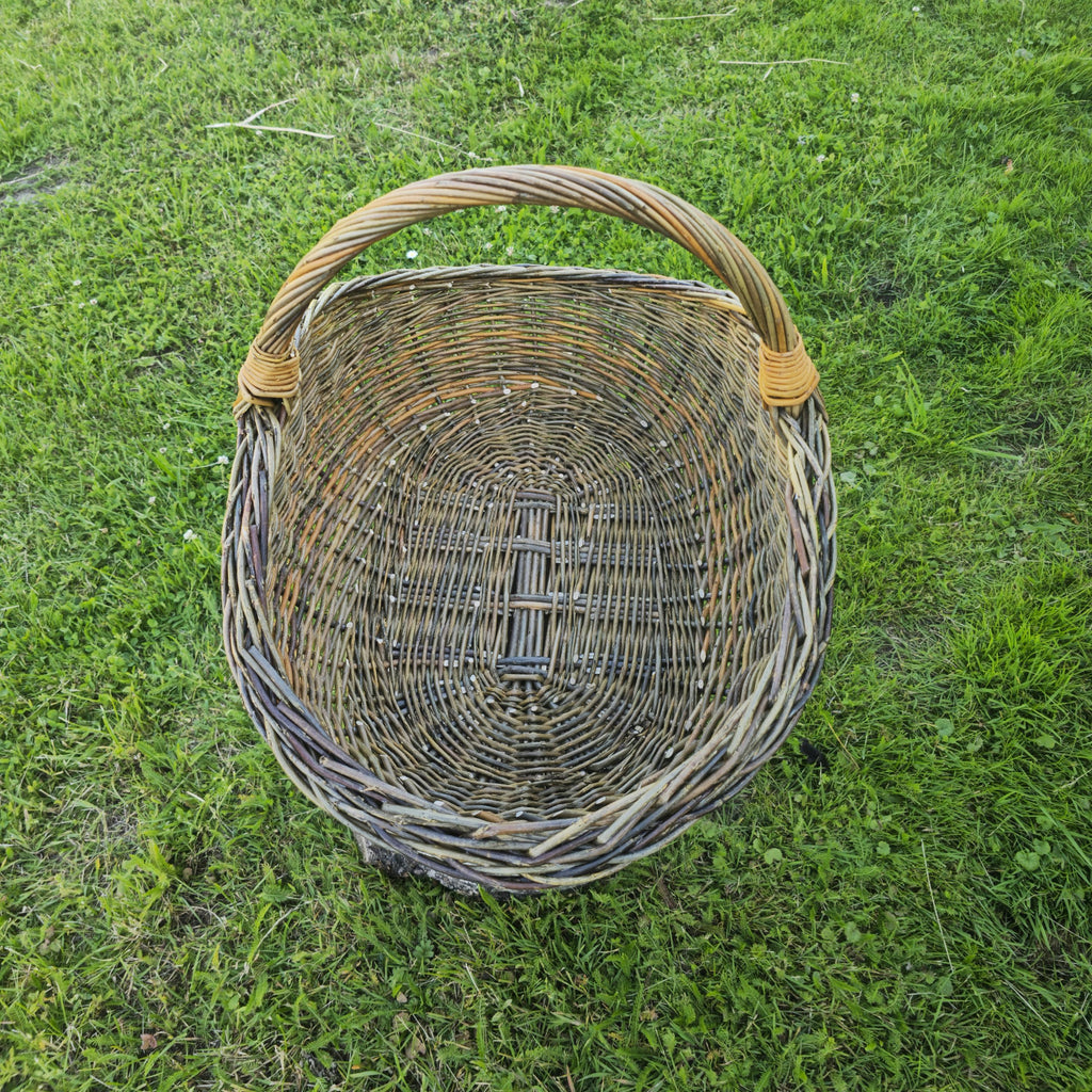 Didelė pintinė iš nežievintos vytelės — vytelių pintinė, 12 nuotrauka