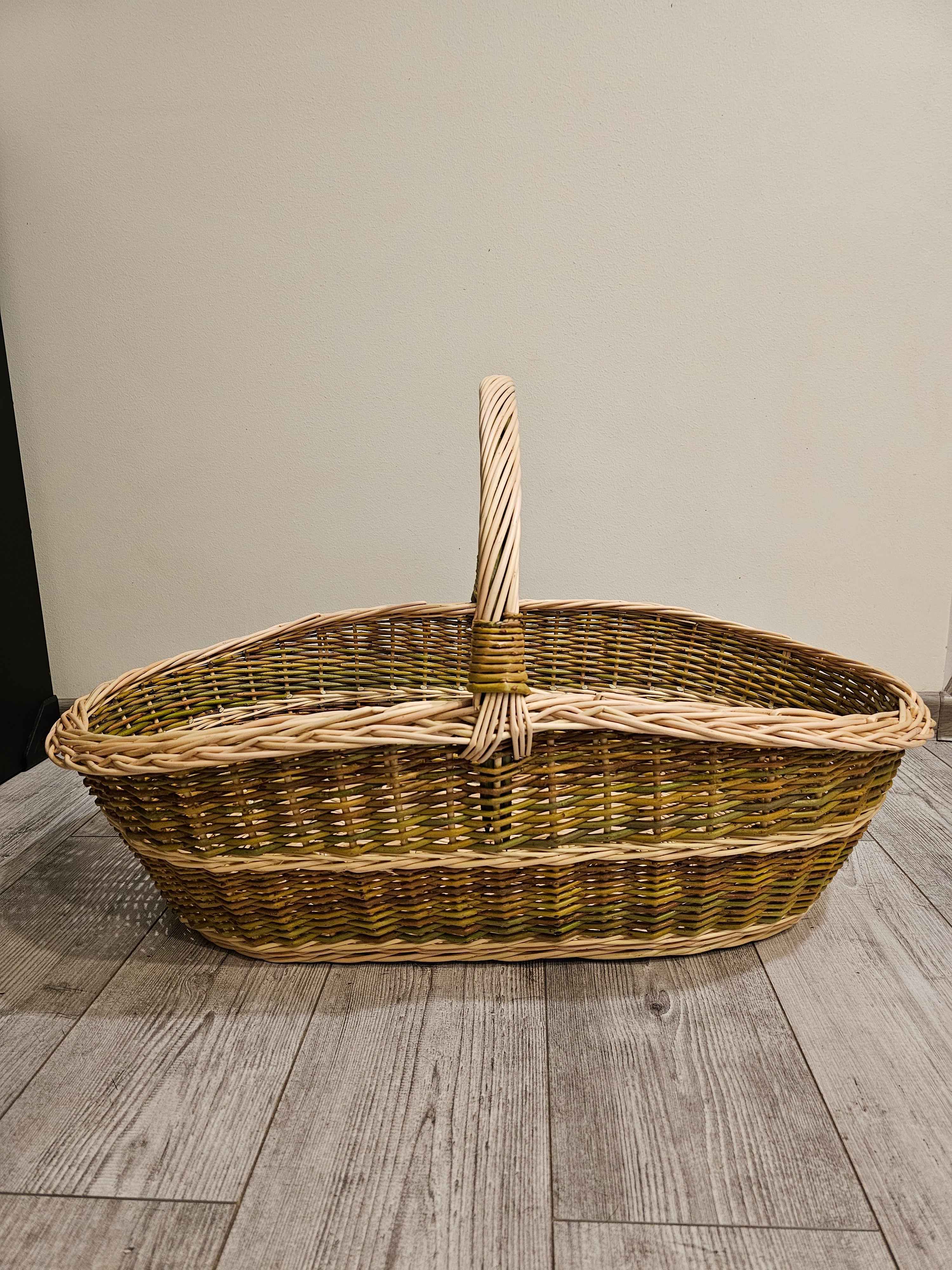 Large wicker basket 004b - NaturelyWoven wicker - handmade