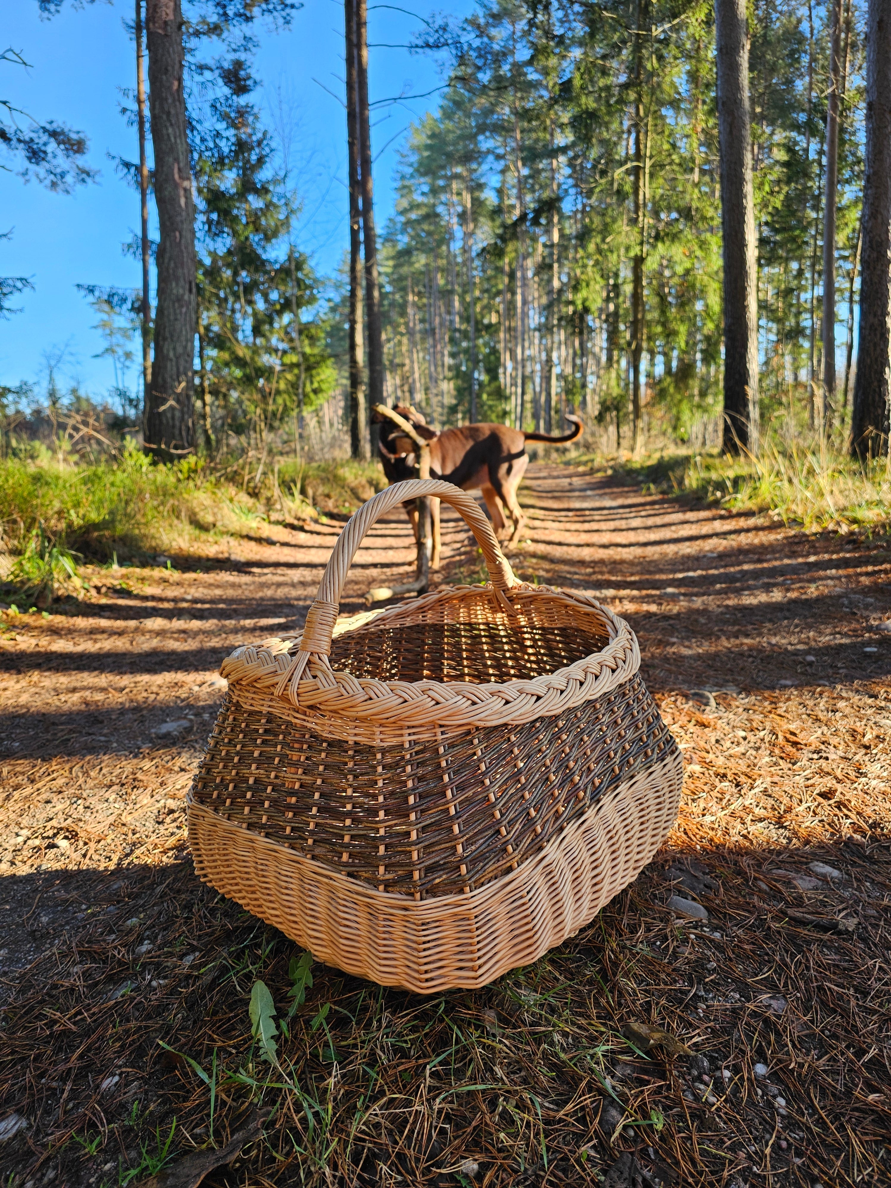 Large wicker basket 017r - NaturelyWoven