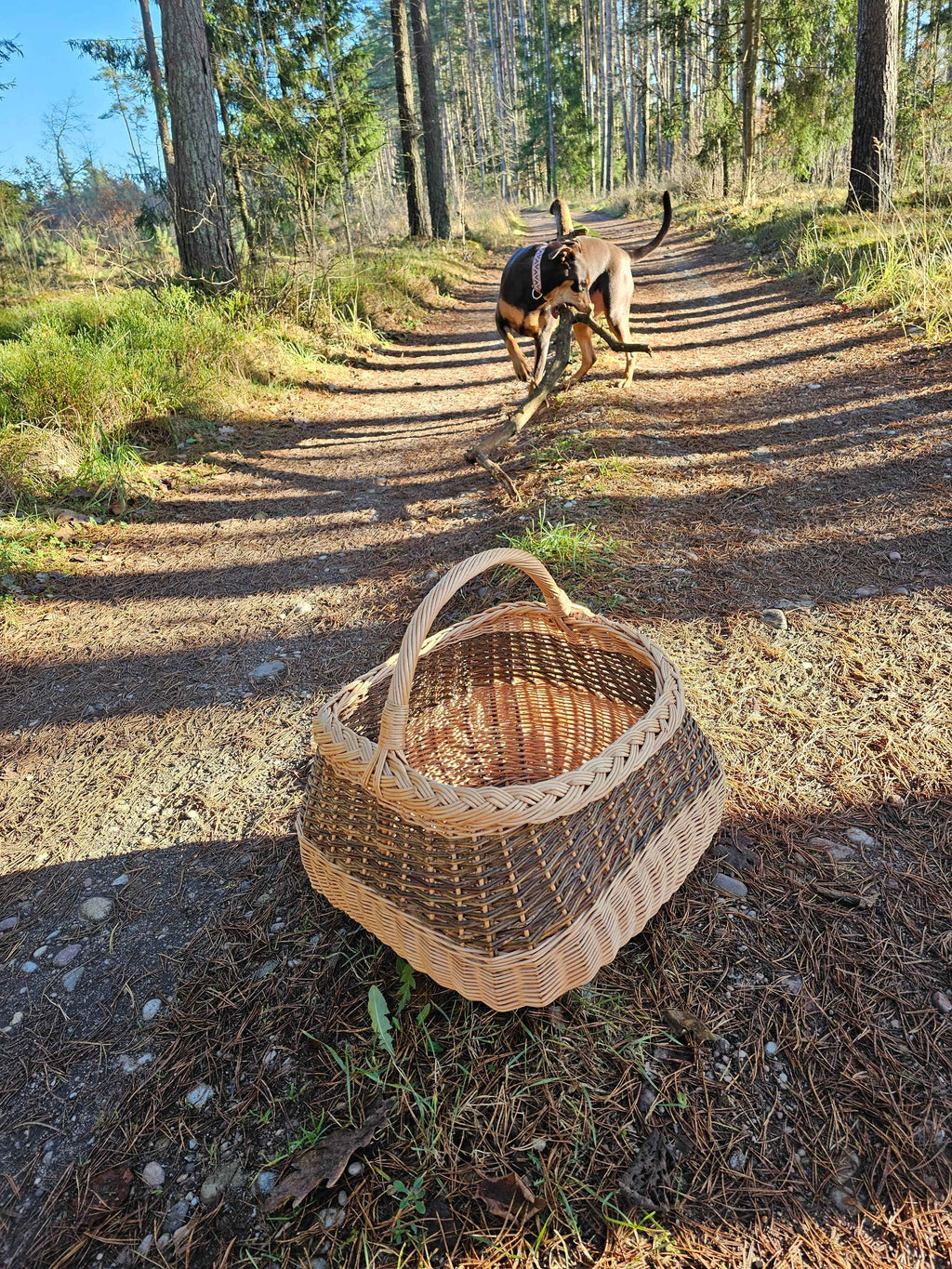 Wicker basket 017r - NaturelyWoven wicker - handmade