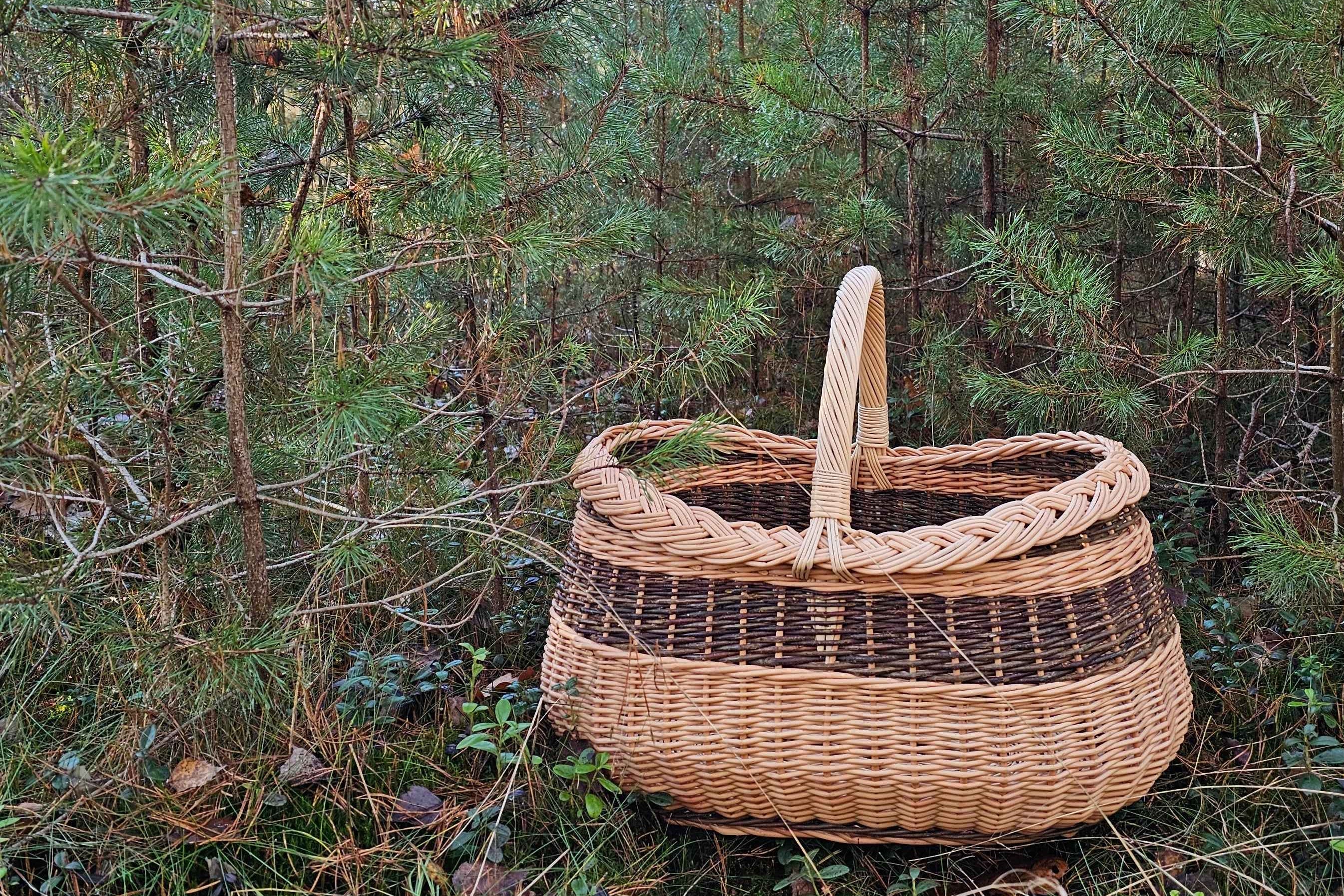 Wicker basket 030r - NaturelyWoven wicker - handmade