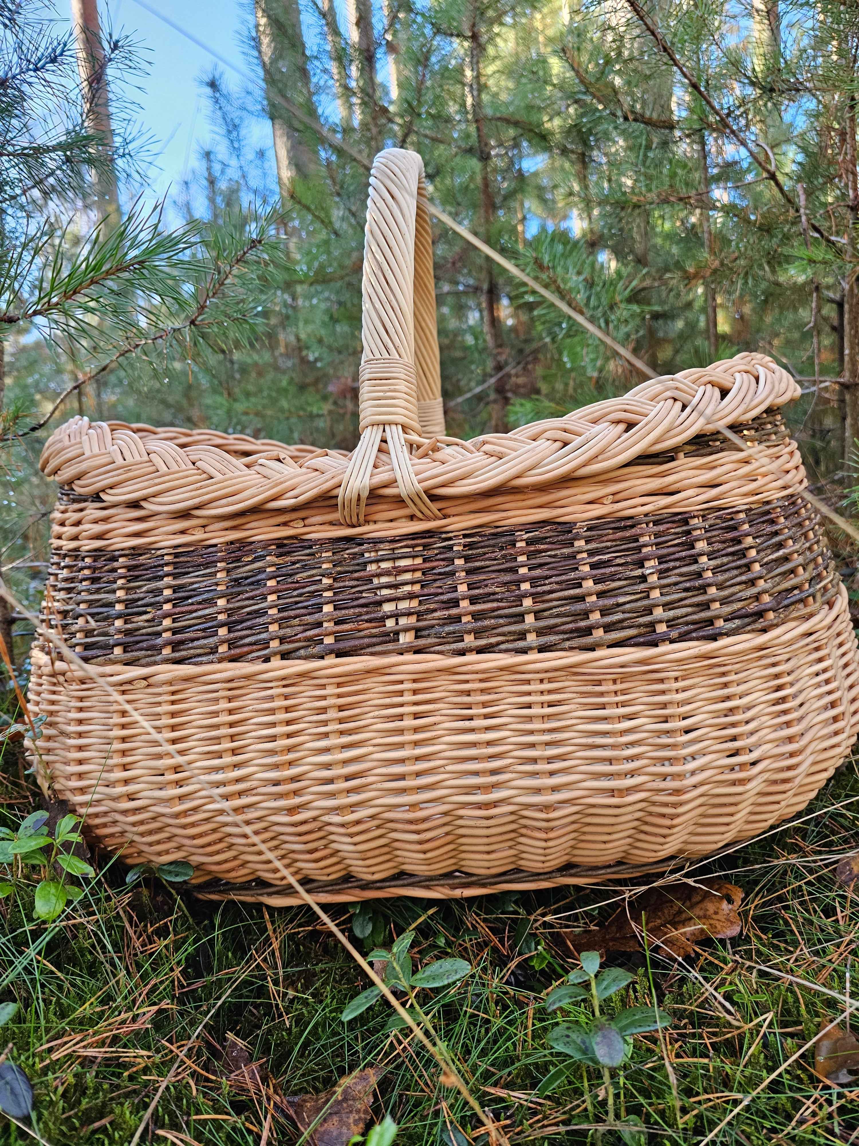 Wicker basket 030r - NaturelyWoven wicker - handmade