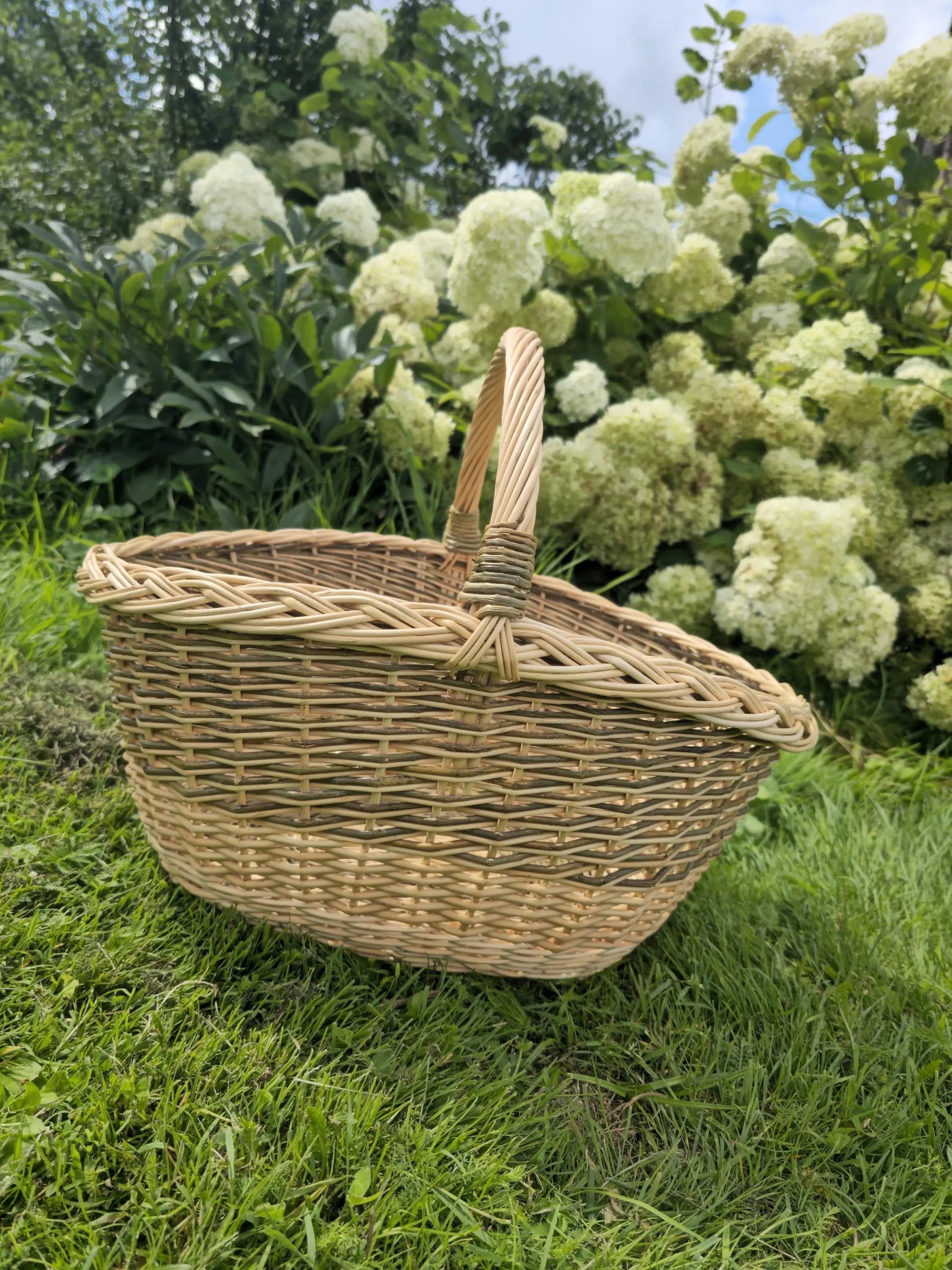 Large Wicker Basket – Durable Willow Storage Basket with Sturdy Handle - NaturelyWoven